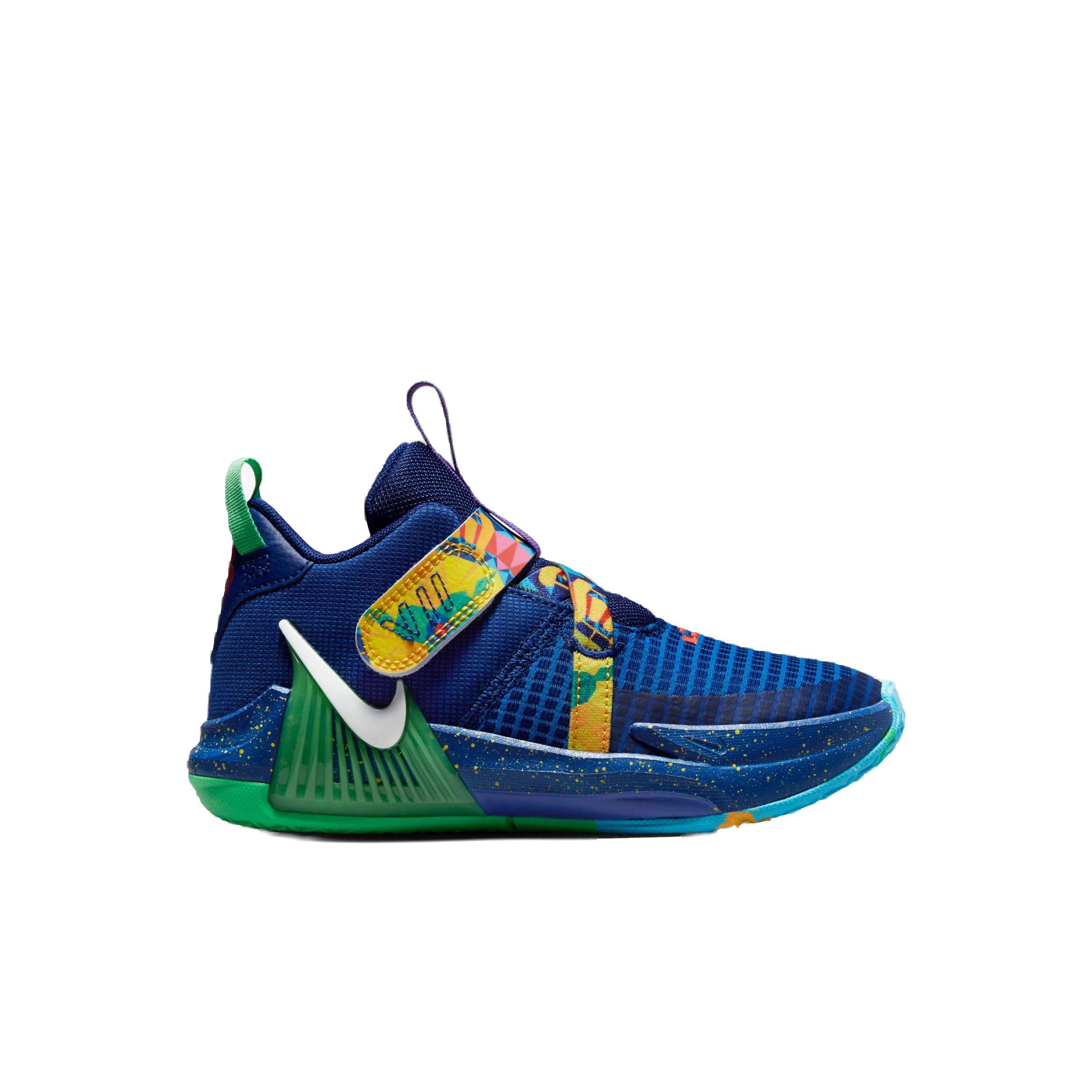 Nike Lebron James Basketball Shoes - Hibbett