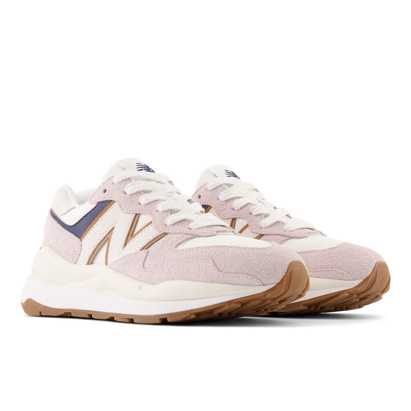 New Balance 574 Athletic Shoe - Stone Pink