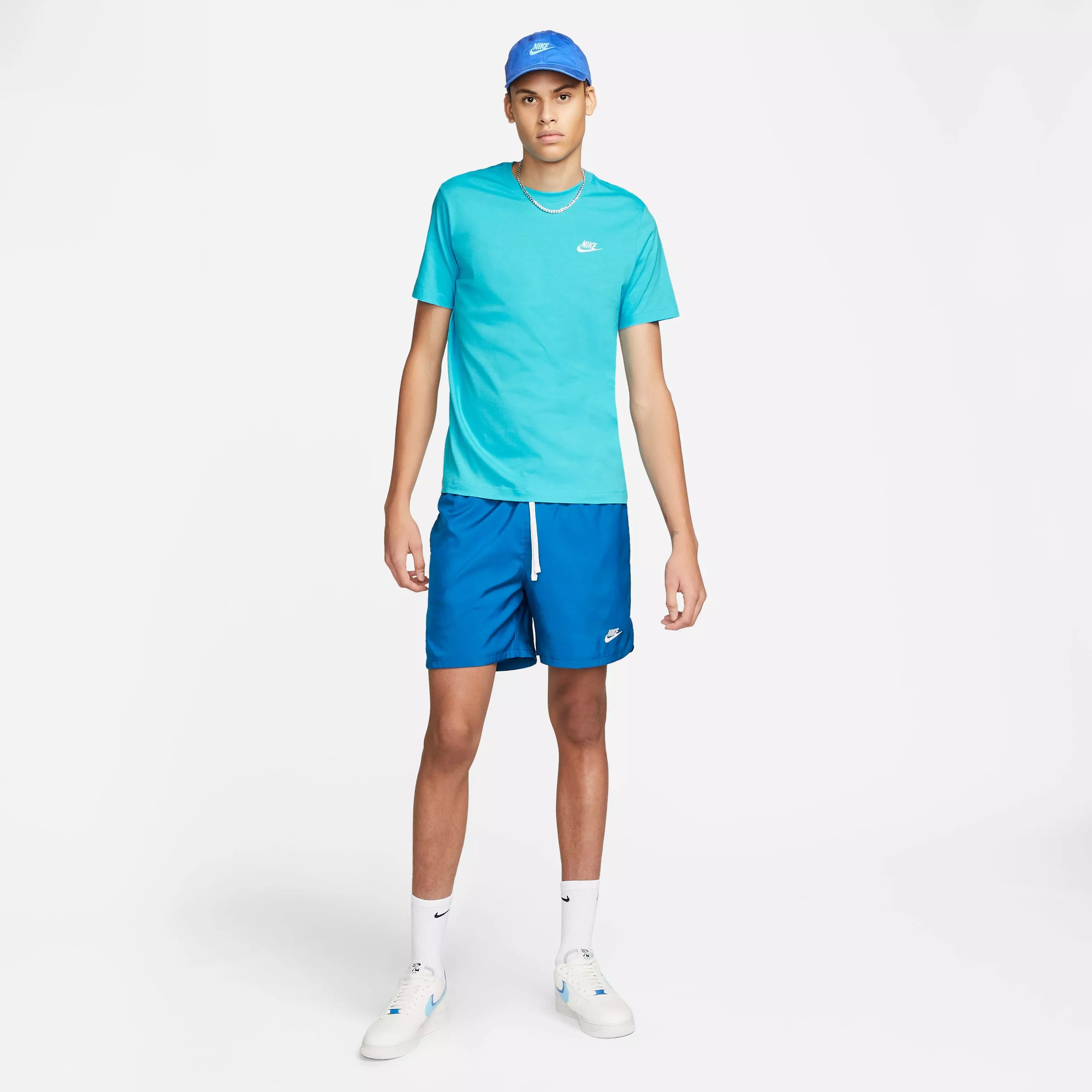 Nike Men's Sportswear Club Tee-LT Blue - LT BLUE