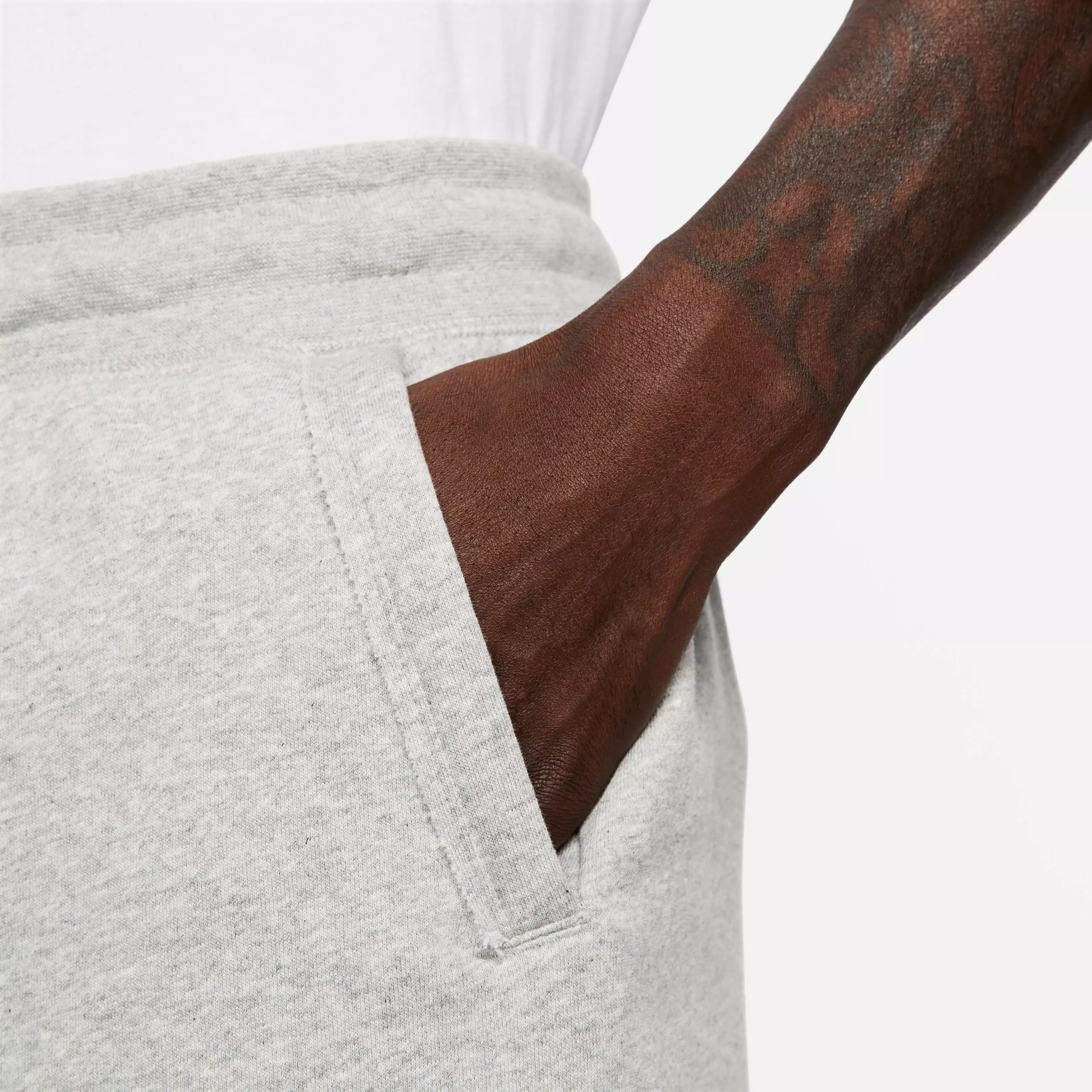 Nike Men's Club Fleece Alumni French Terry Shorts-Grey - GREY