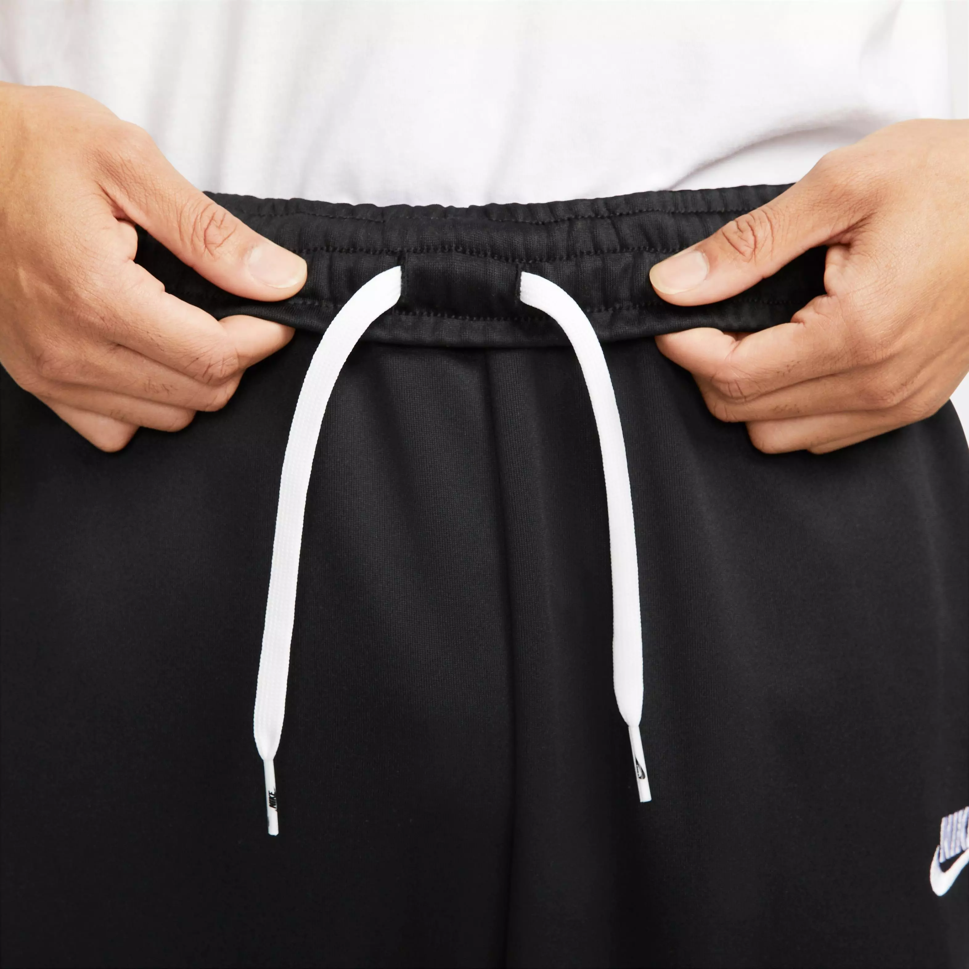 Nike Men's Club Polyknit Pants-Black - BLACK