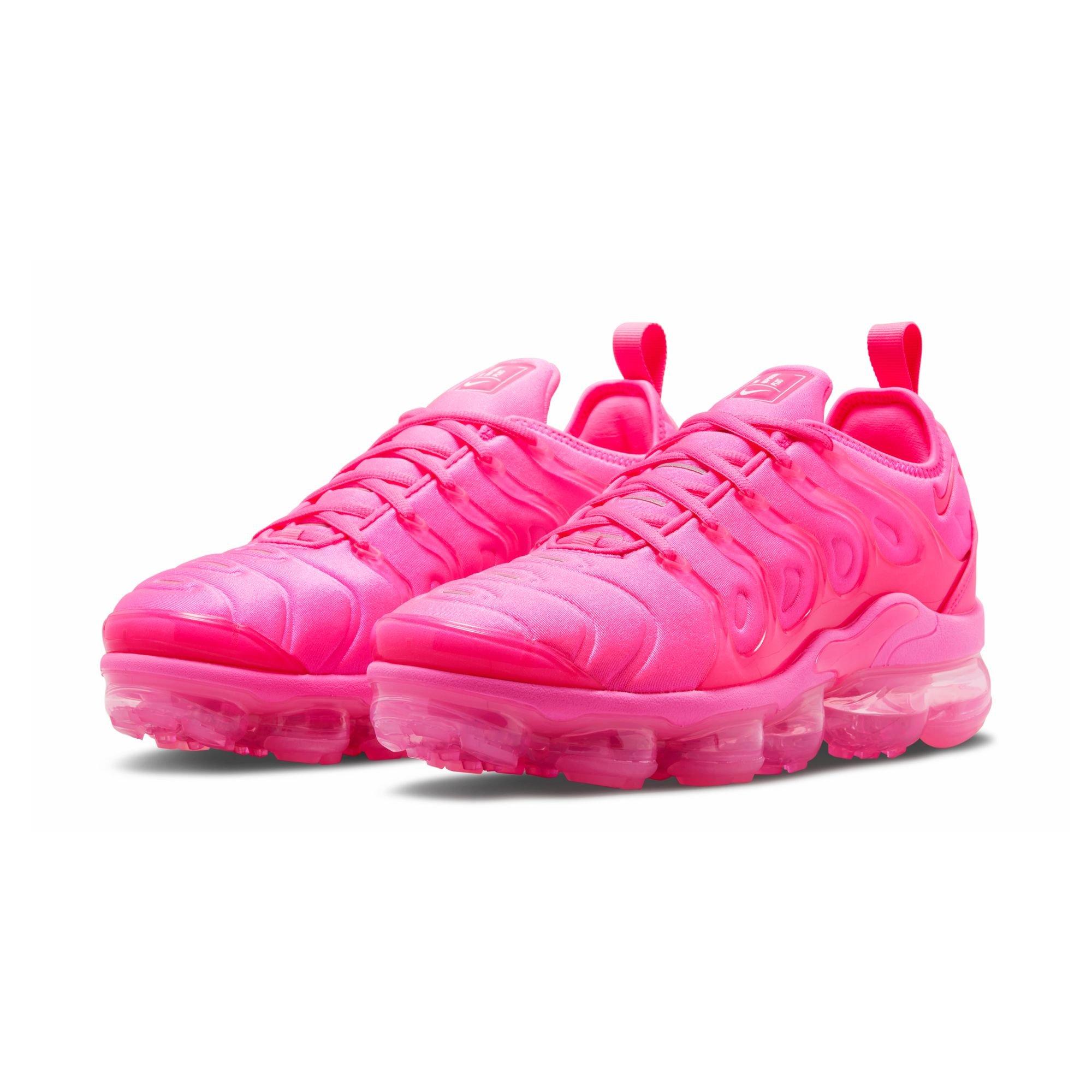 Nike Women's Air VaporMax Plus Fireberry Sneaker