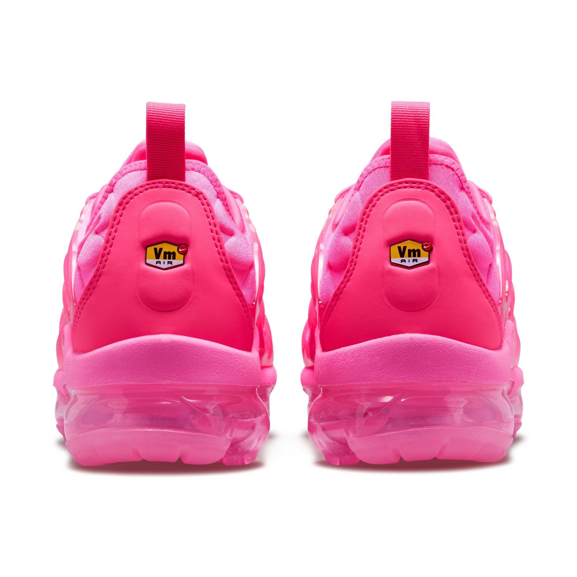 Vapormax plus outlet light pink