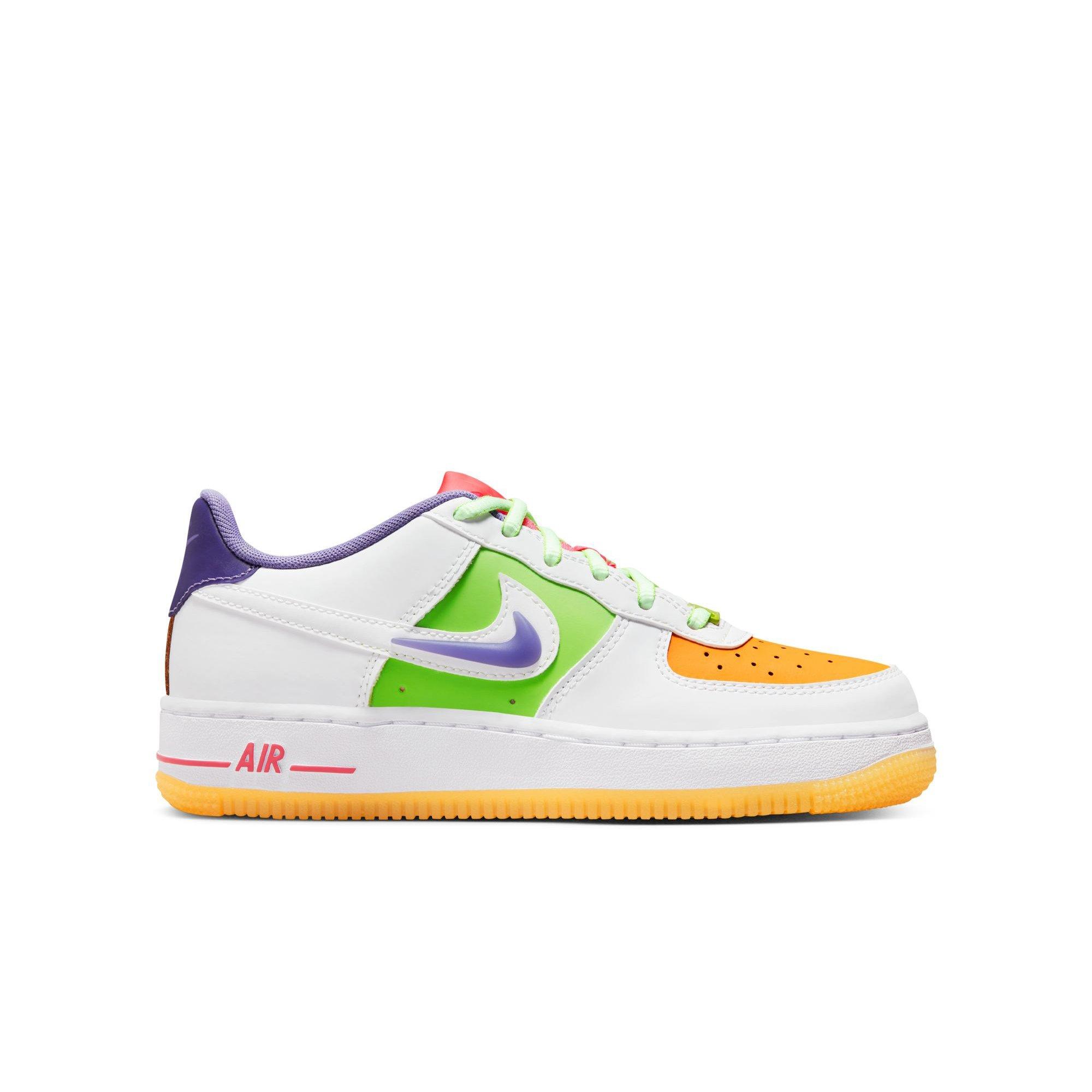  Nike Boy's Air Force 1 LV8 1 (Big Kid) White/White/Space  Purple/Sundial 4.5 Big Kid M : Clothing, Shoes & Jewelry