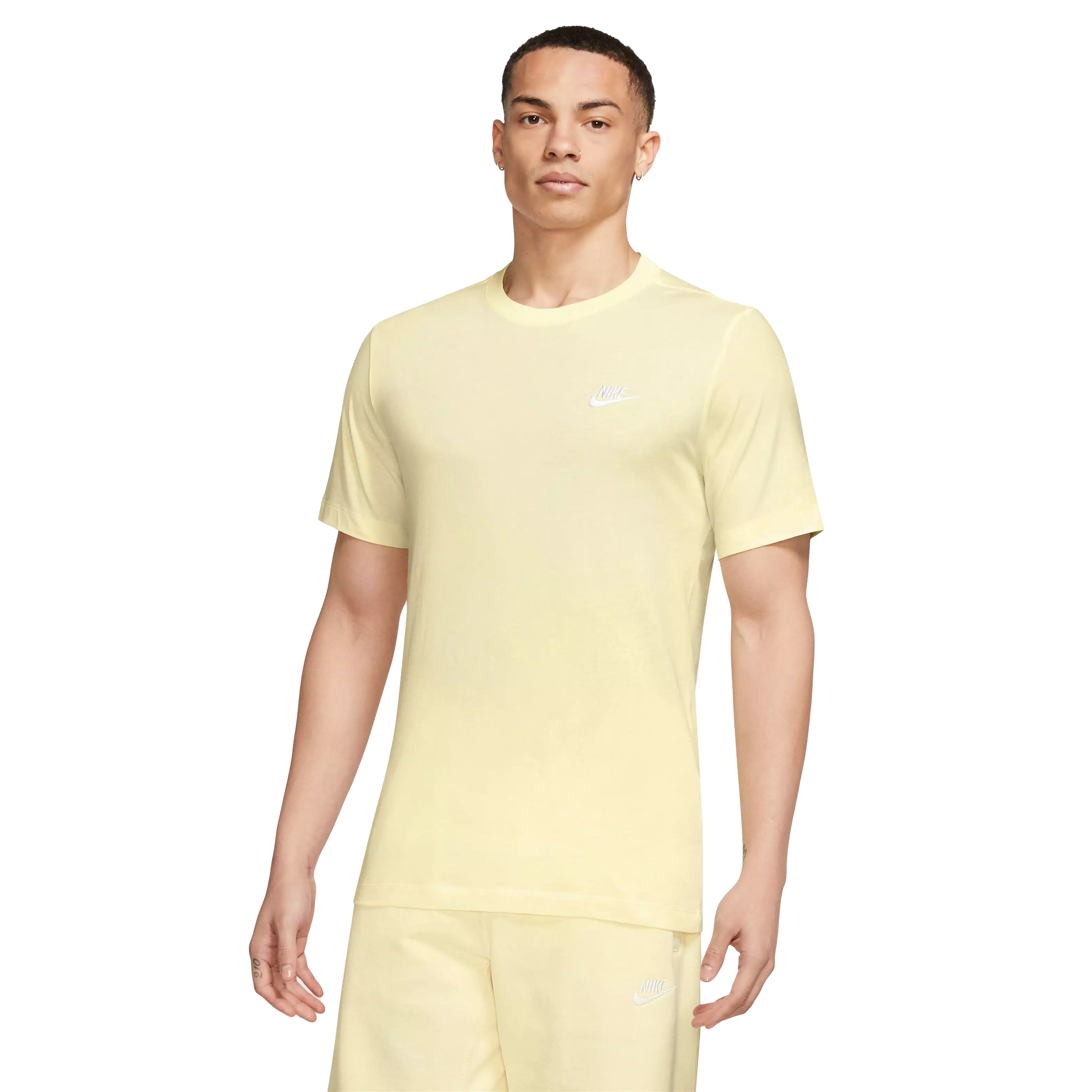 Nike Men's Sportswear Club Tee - Alabaster - CREAM