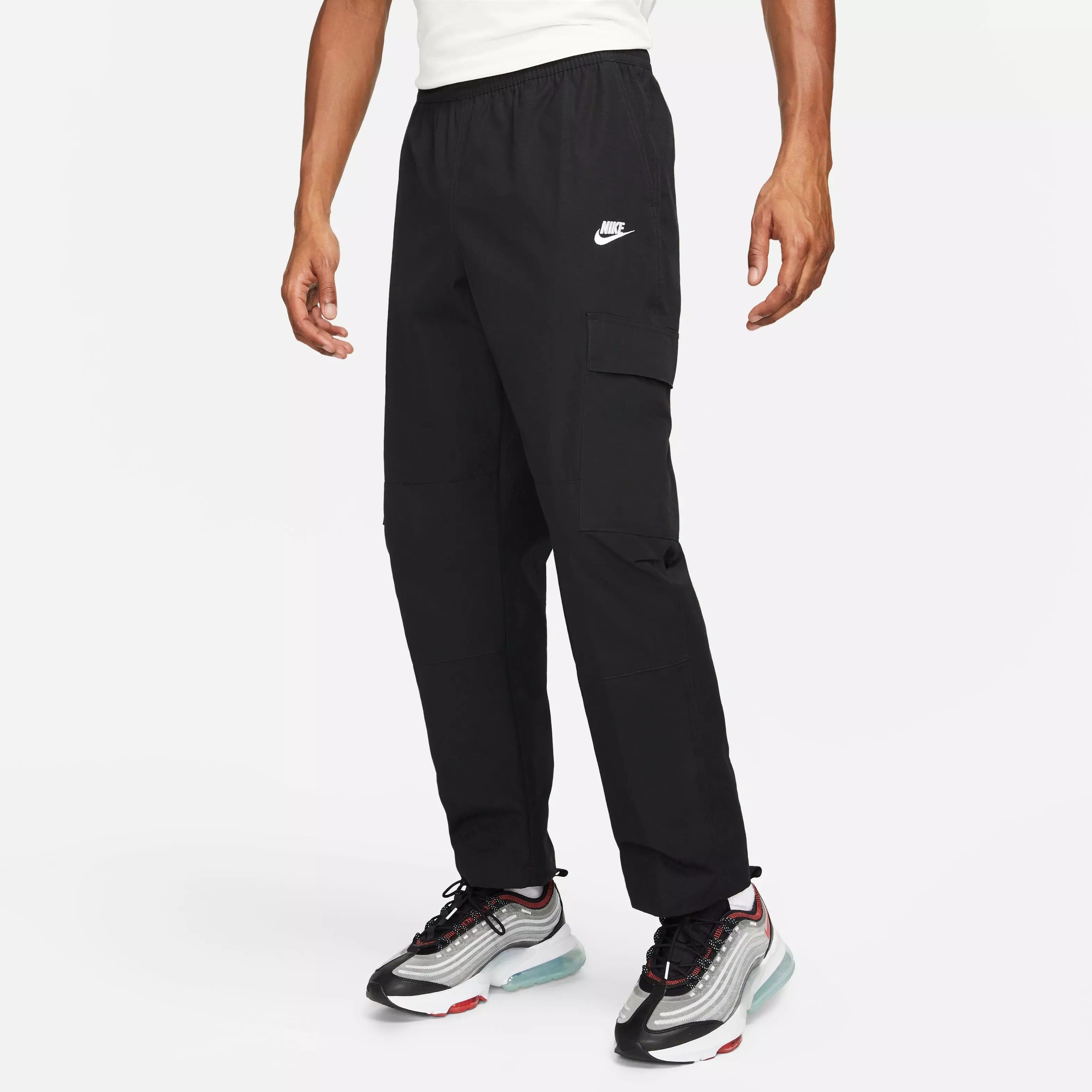 Nike Men's Club Woven Cargo Pants-Black - BLACK