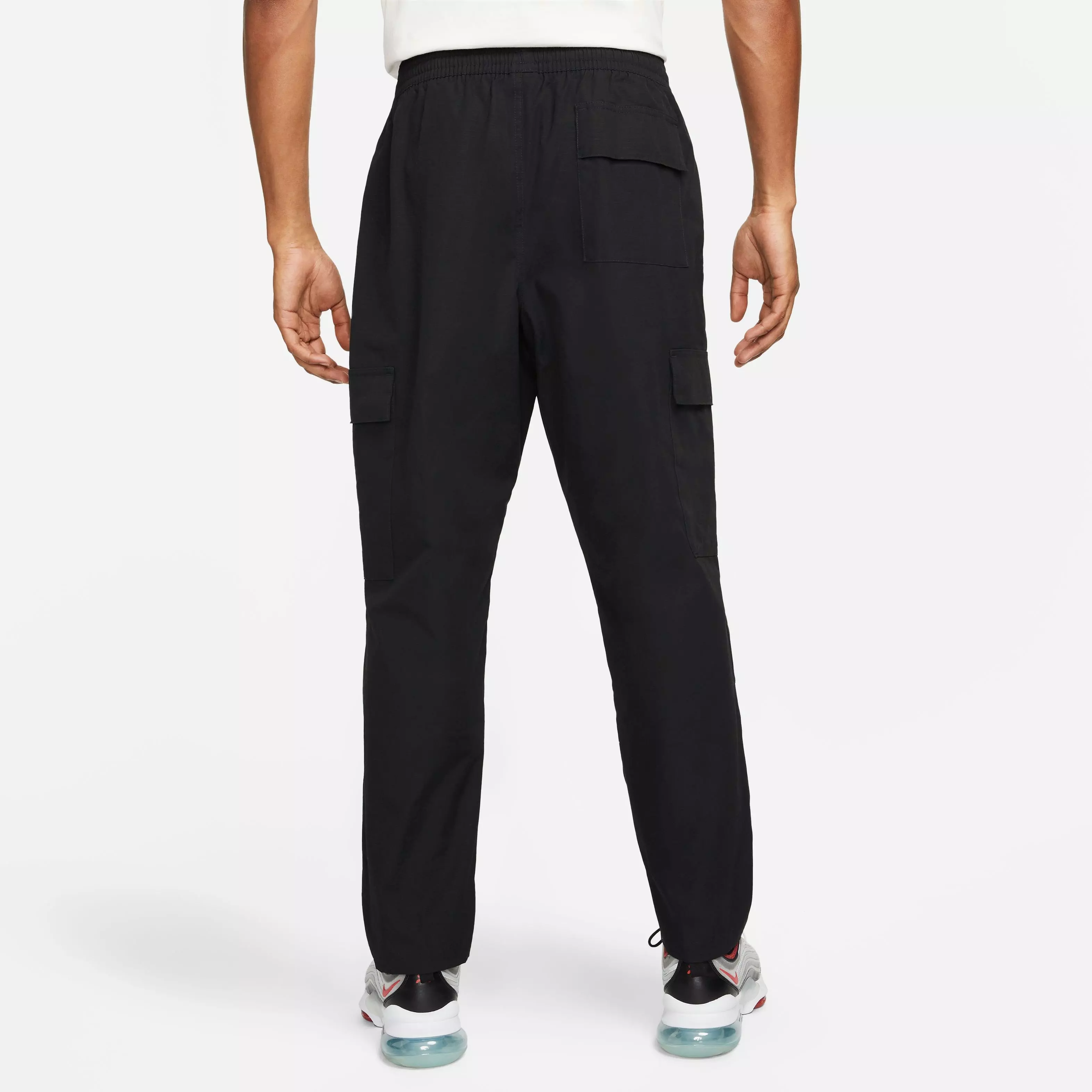 Nike Men's Club Woven Cargo Pants-Black - BLACK