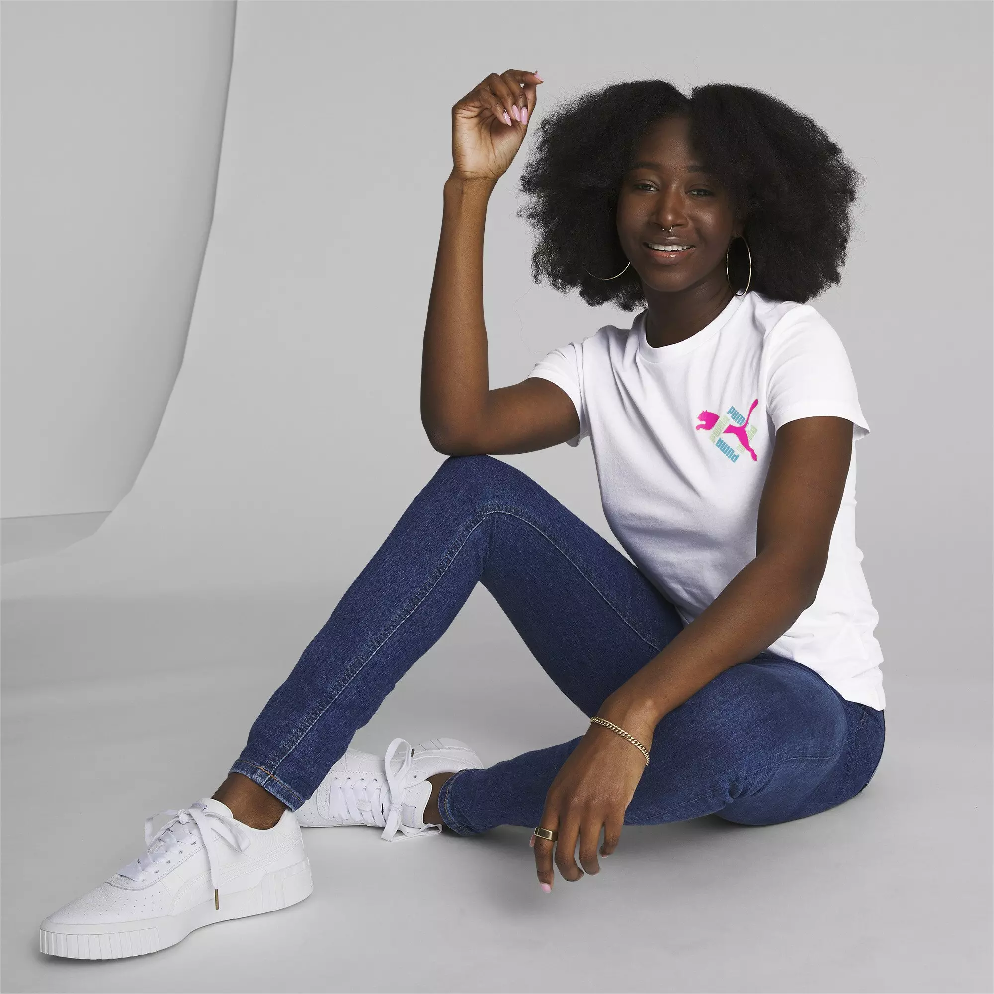 PUMA Women's Snake Logo Tee-White - WHITE