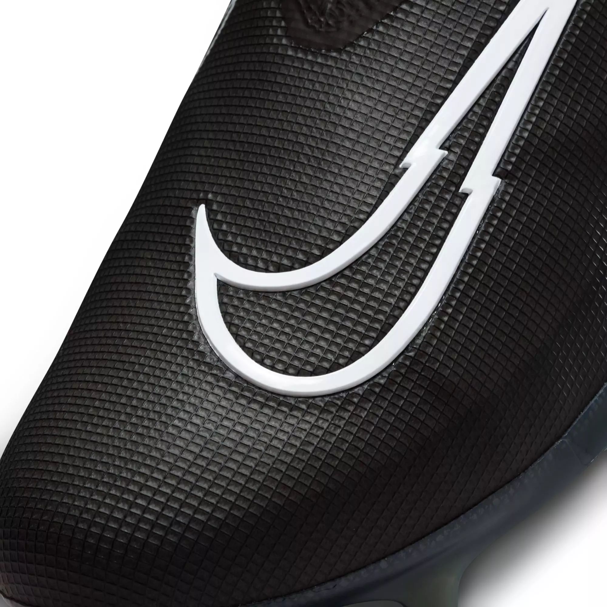 Nike Alpha Menace Elite 3 "Black/White/Iron Grey" Men's Football Cleat - BLACK/WHITE