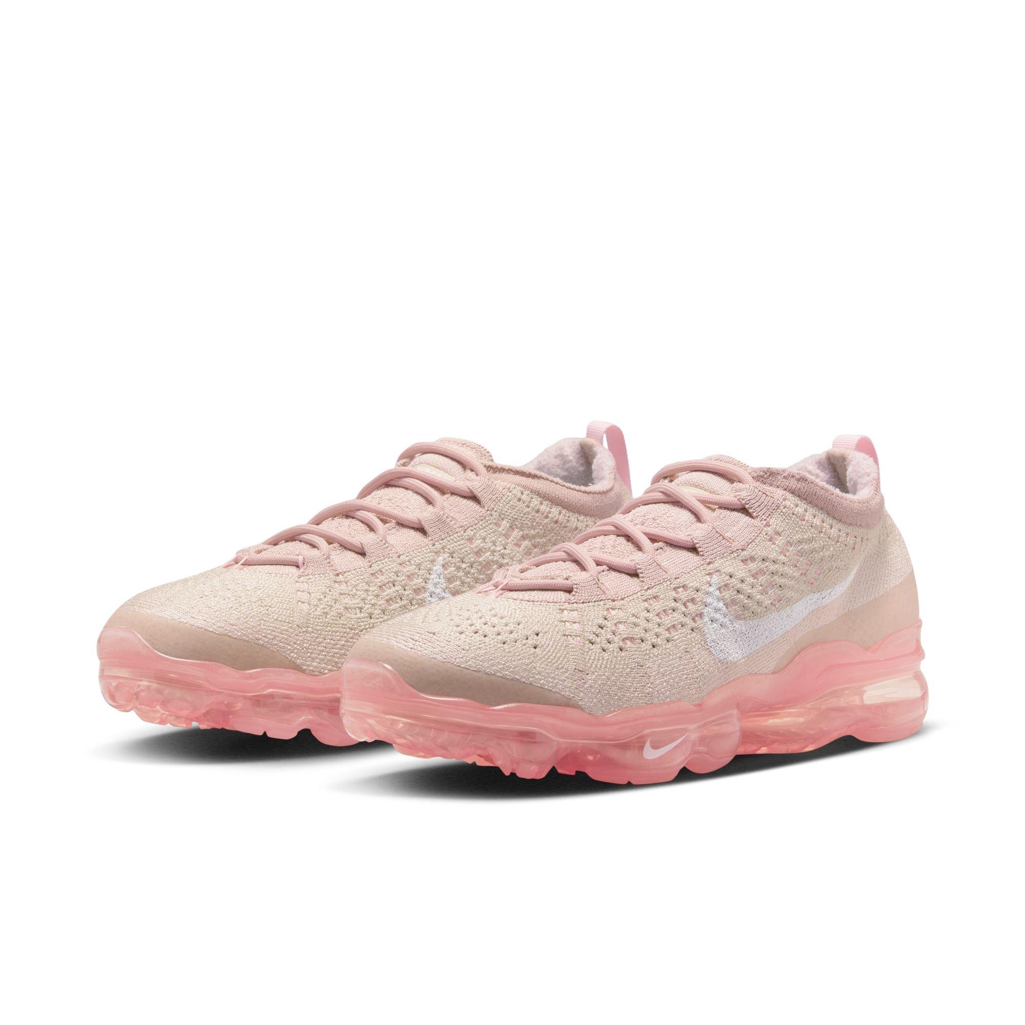 Nike Air VaporMax 2023 Flyknit "Oatmeal/Pearl Pink" Women's Shoe - OATMEAL/WHITE/PINK OXFORD Thumbnail View 3