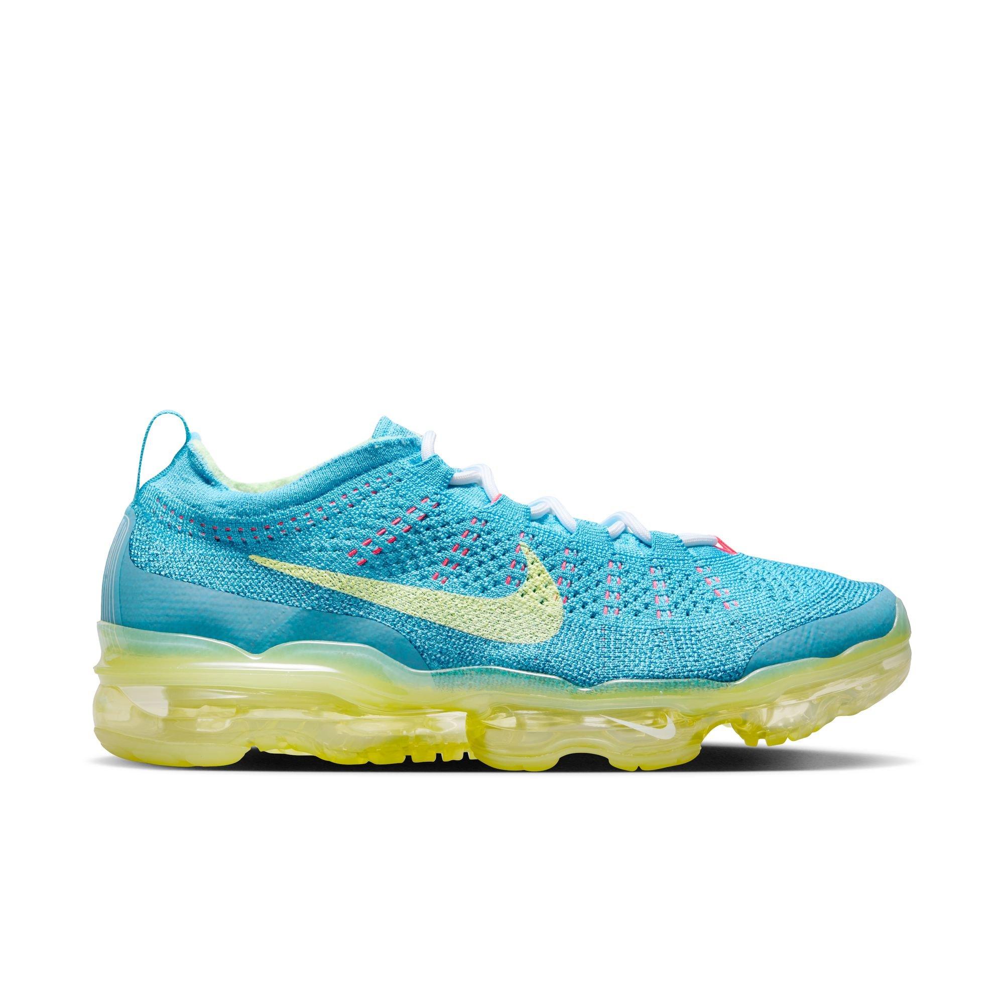 Nike air vapormax flyknit slip on sale