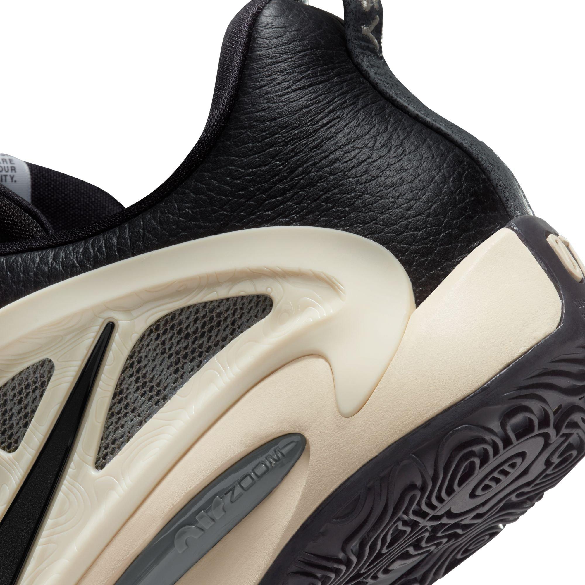 Nike KD15 "50 Years of Hip Hop" Men's Basketball Shoe - BLACK/YELLOW Thumbnail View 3