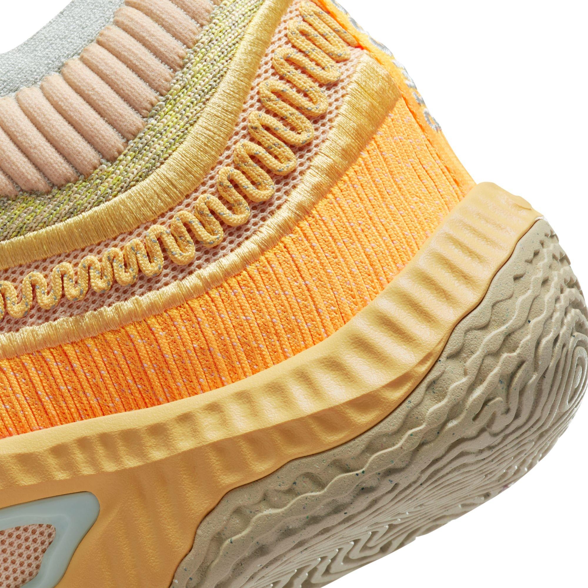 Nike Cosmic Unity 3 "Pale Vanilla" Unisex Basketball Shoe - MULTI-COLOR Thumbnail View 4