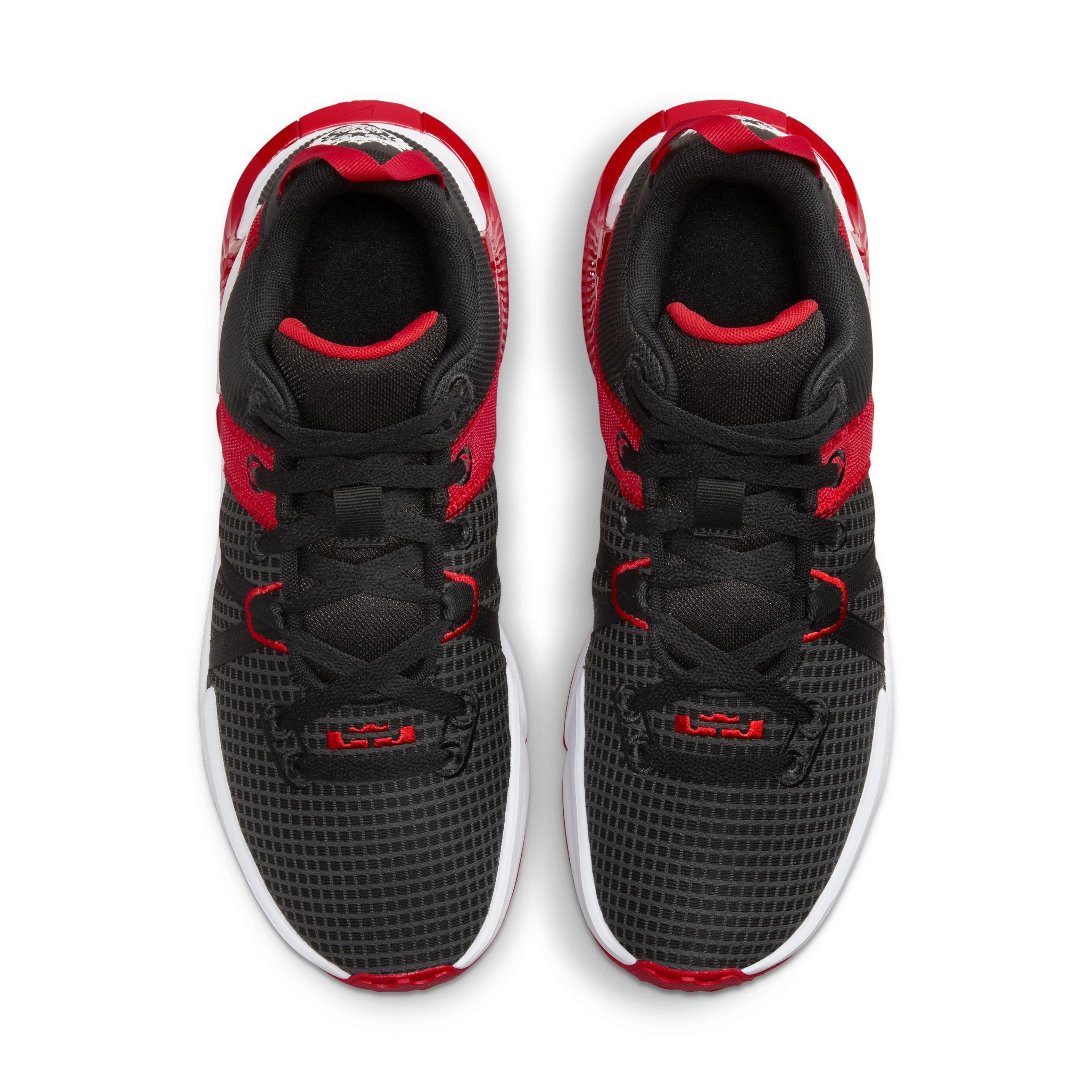 Nike LeBron Witness 7 