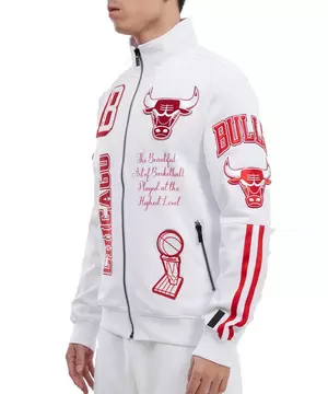 Pro Standard Men's Chicago Bulls Red Patch Track Jacket - Hibbett