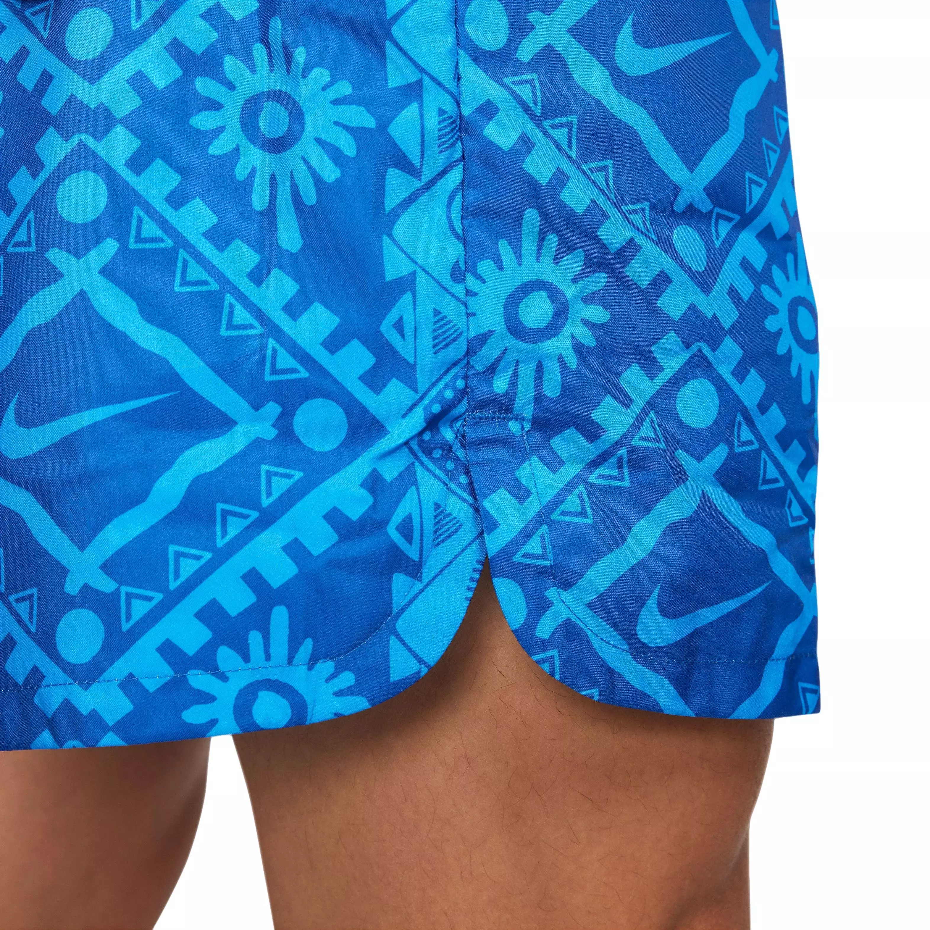 Nike Men's Sportswear Gel Vibe Woven Flow Shorts-Royal - BLUE