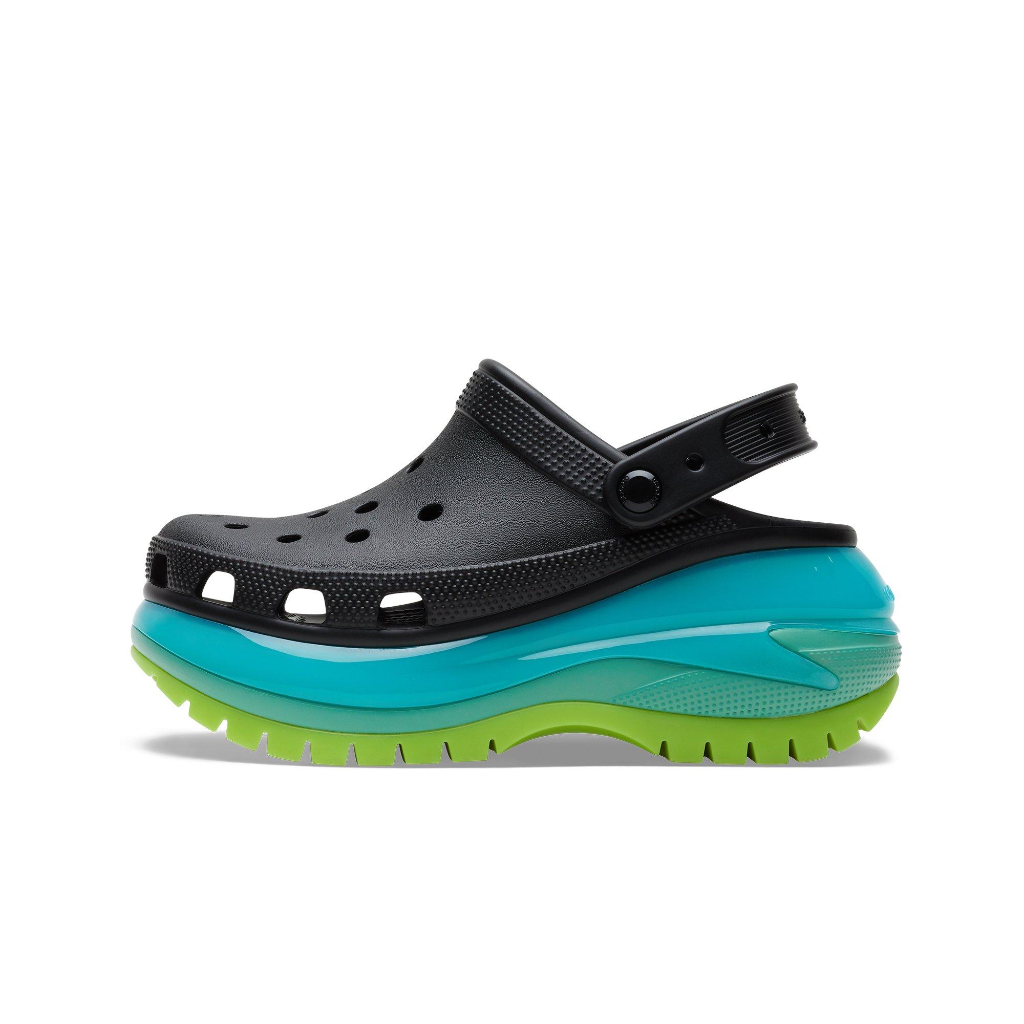 Crocs Classic Mega Crush 