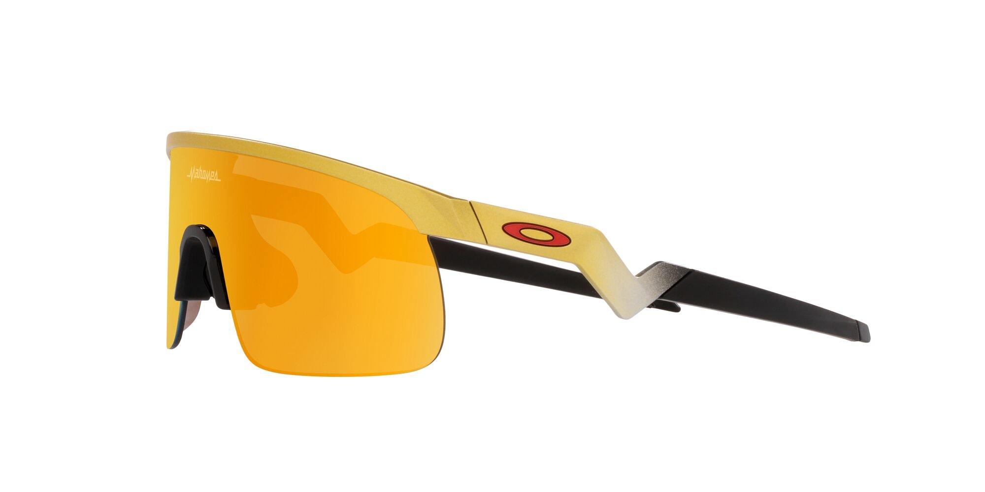 Oakley Resistor x Patrick Mahomes II Sunglasses (Youth Fit) - Prizm 24k Lenses & Olympic Gold Frame