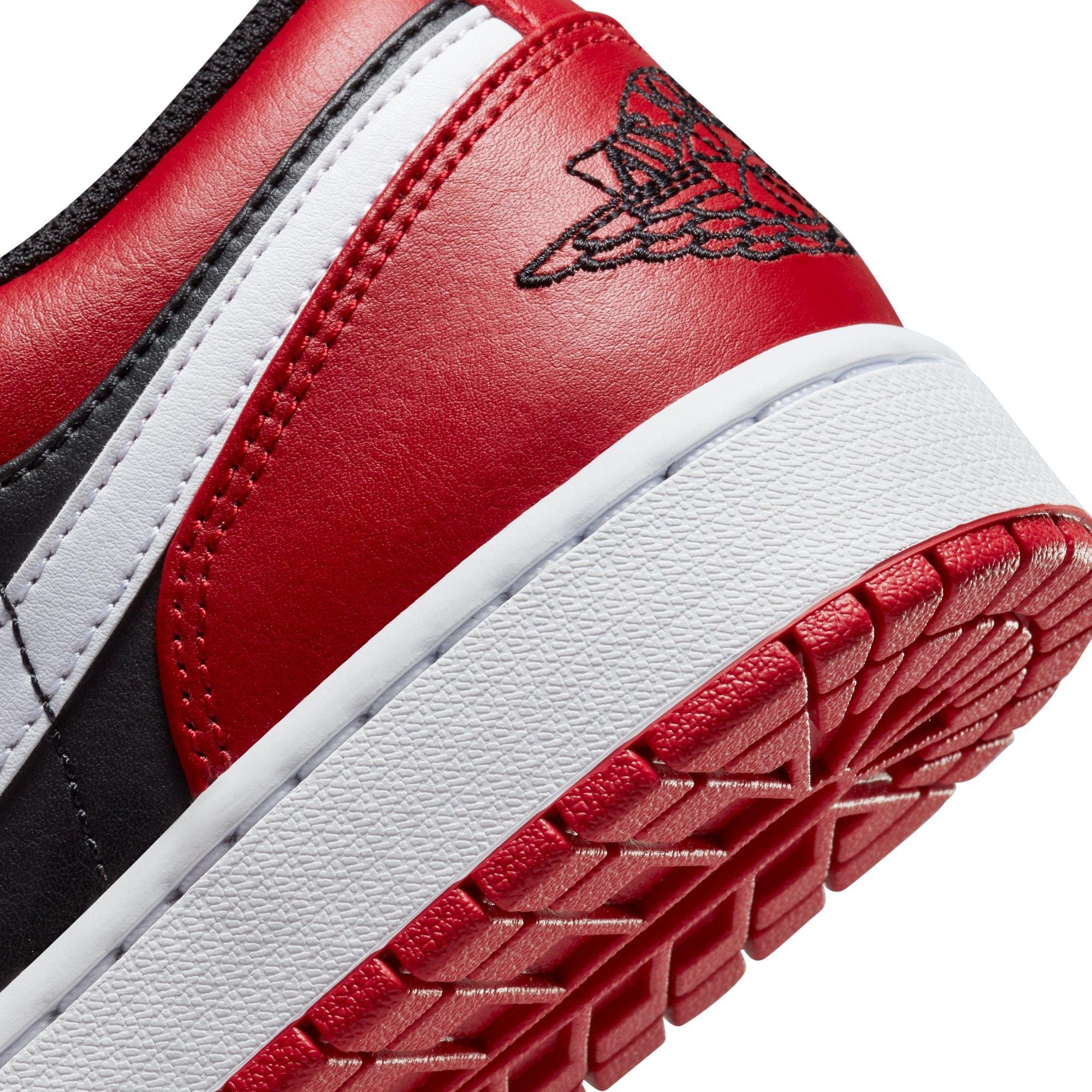 Jordan 1 Low SE Gym Red/Cement Grey/Black/White Women's Shoe - Hibbett