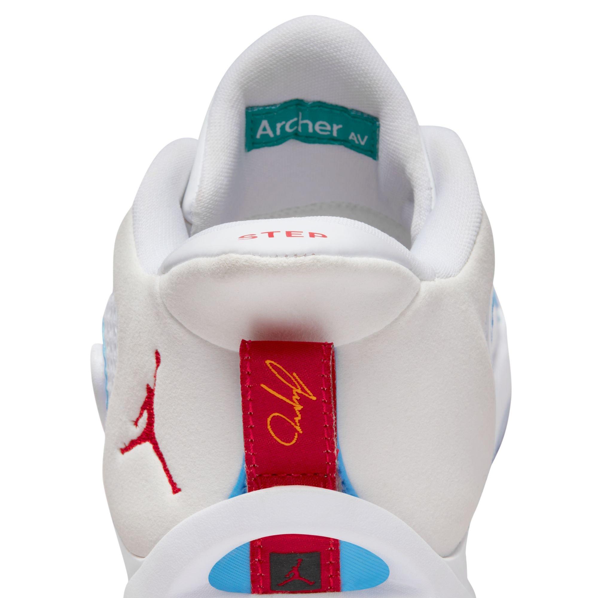 Jordan Tatum 1 "St. Louis" Grade School Kids' Basketball Shoe - WHITE/RED/BLUE Thumbnail View 6