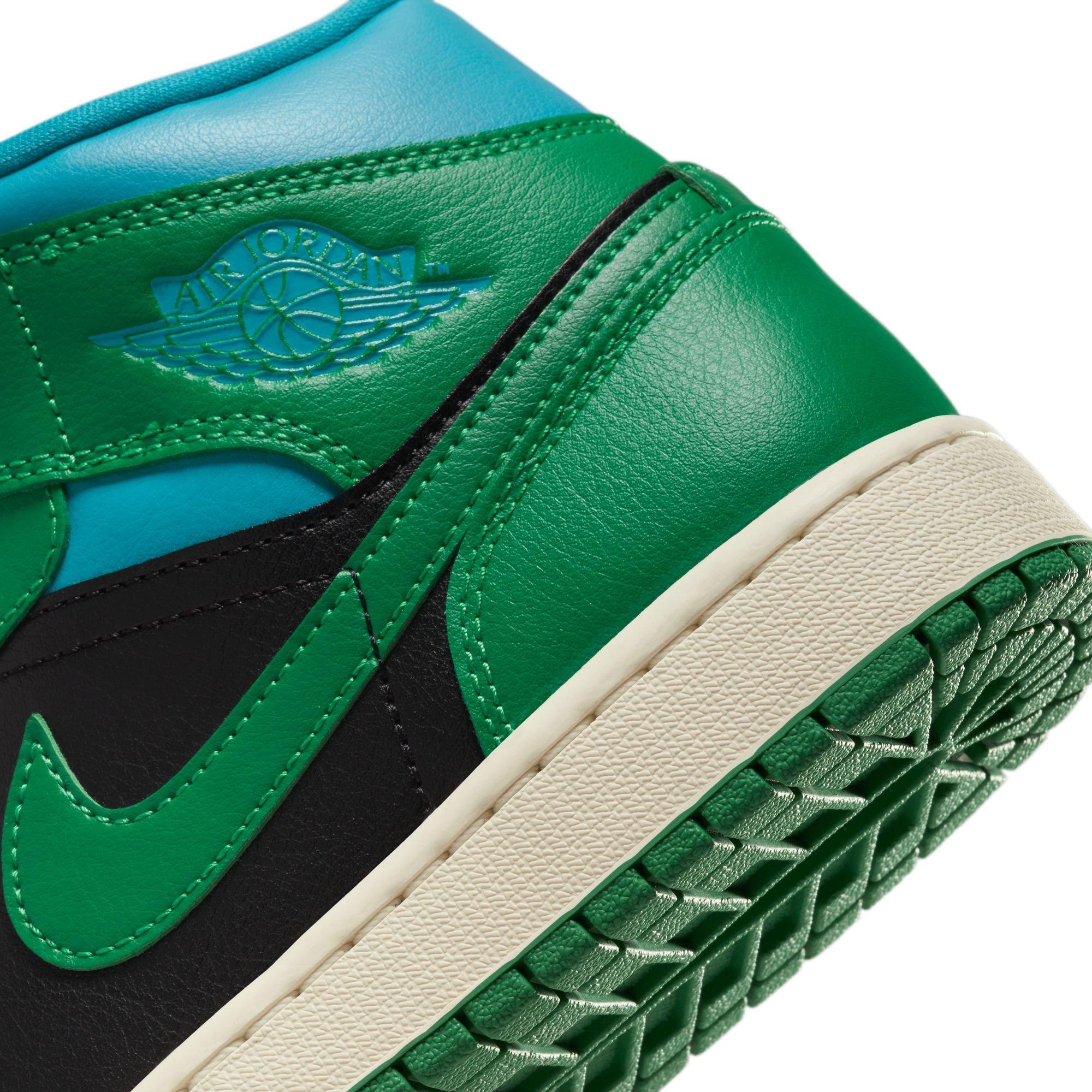 Air Jordan 1 Mid 'Lucky Green' 9