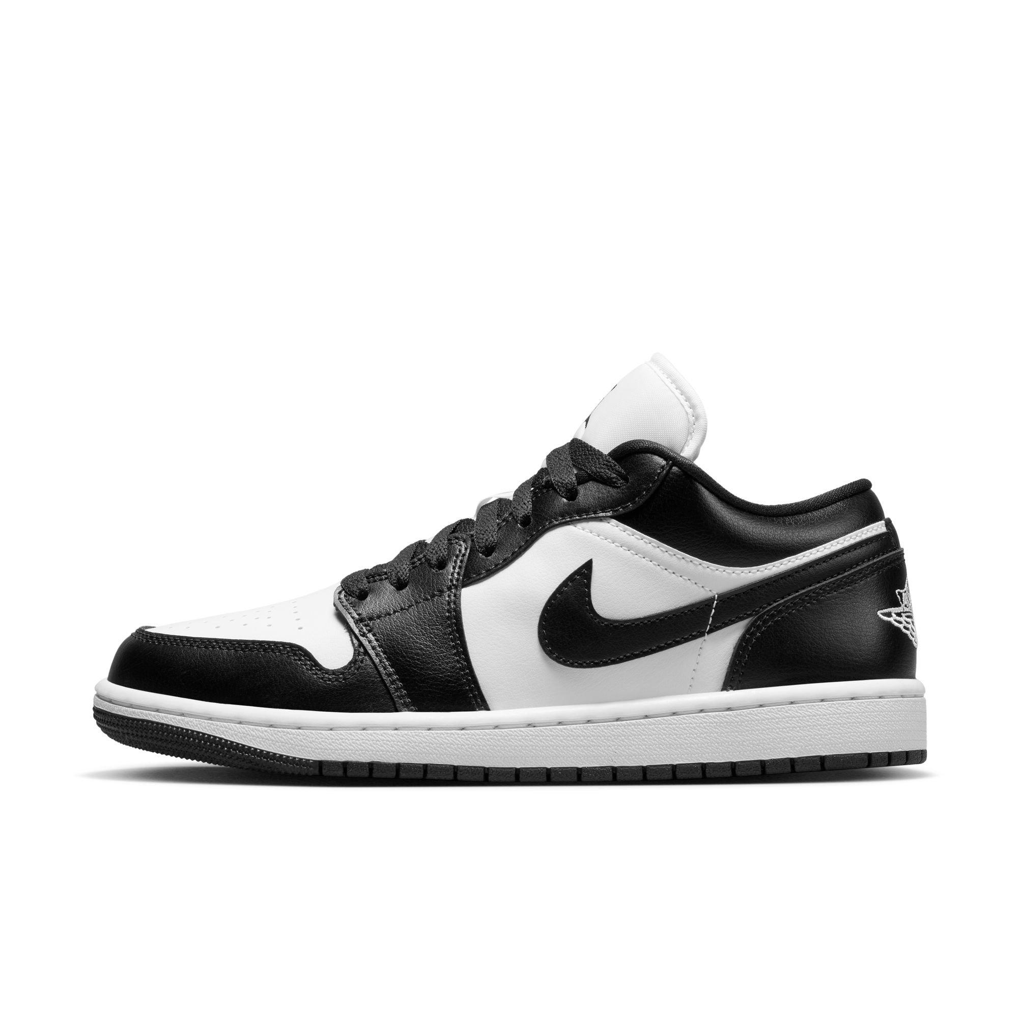 Jordan 1 Low "White/Black/White" Women's Shoe - BLACK/WHITE Thumbnail View 5