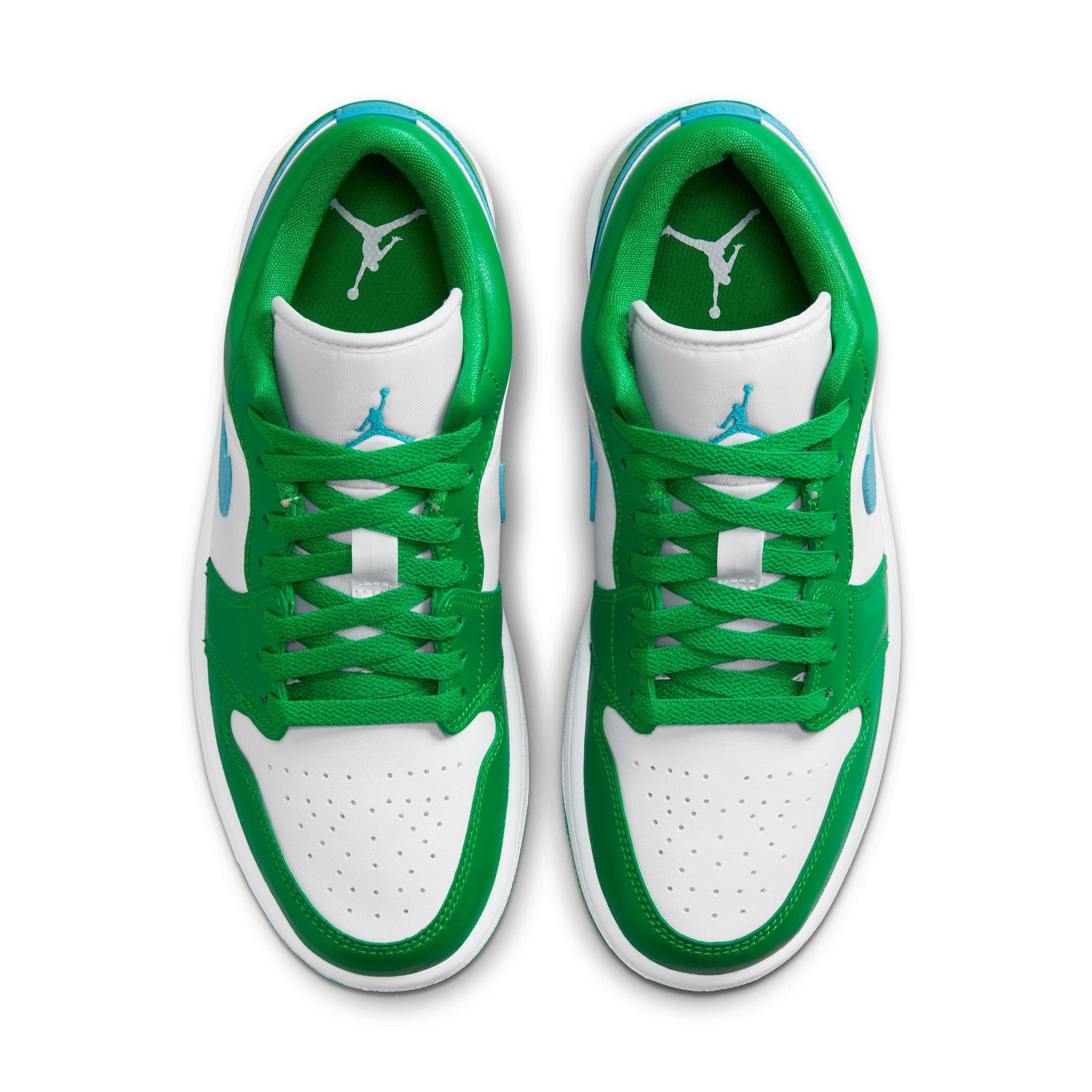 Jordan 1 Low "Lucky Green/Aquatone/White" Women's Shoe - GREEN/WHITE Thumbnail View 8