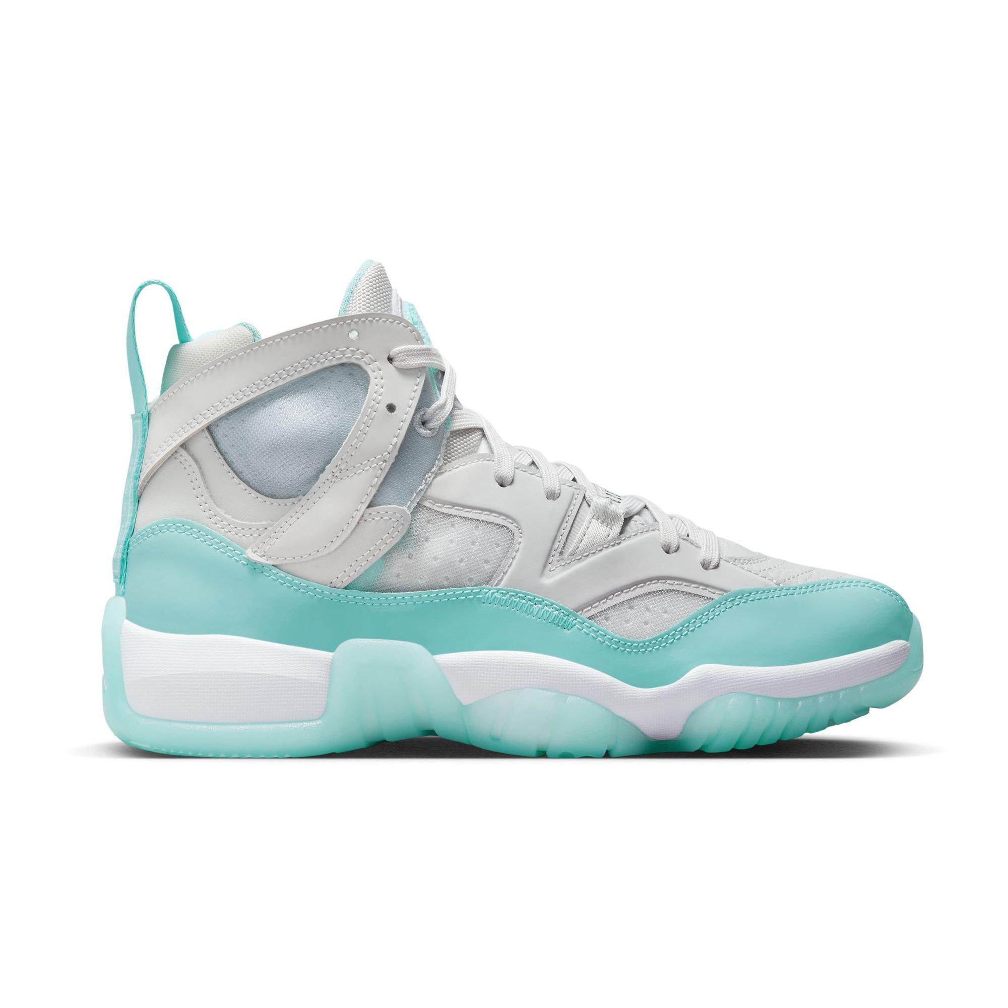 Like new- Jordan Men’s Jumpman Teal and White Sneakers Size:12 First look at the Air Jordan 12  main image 4