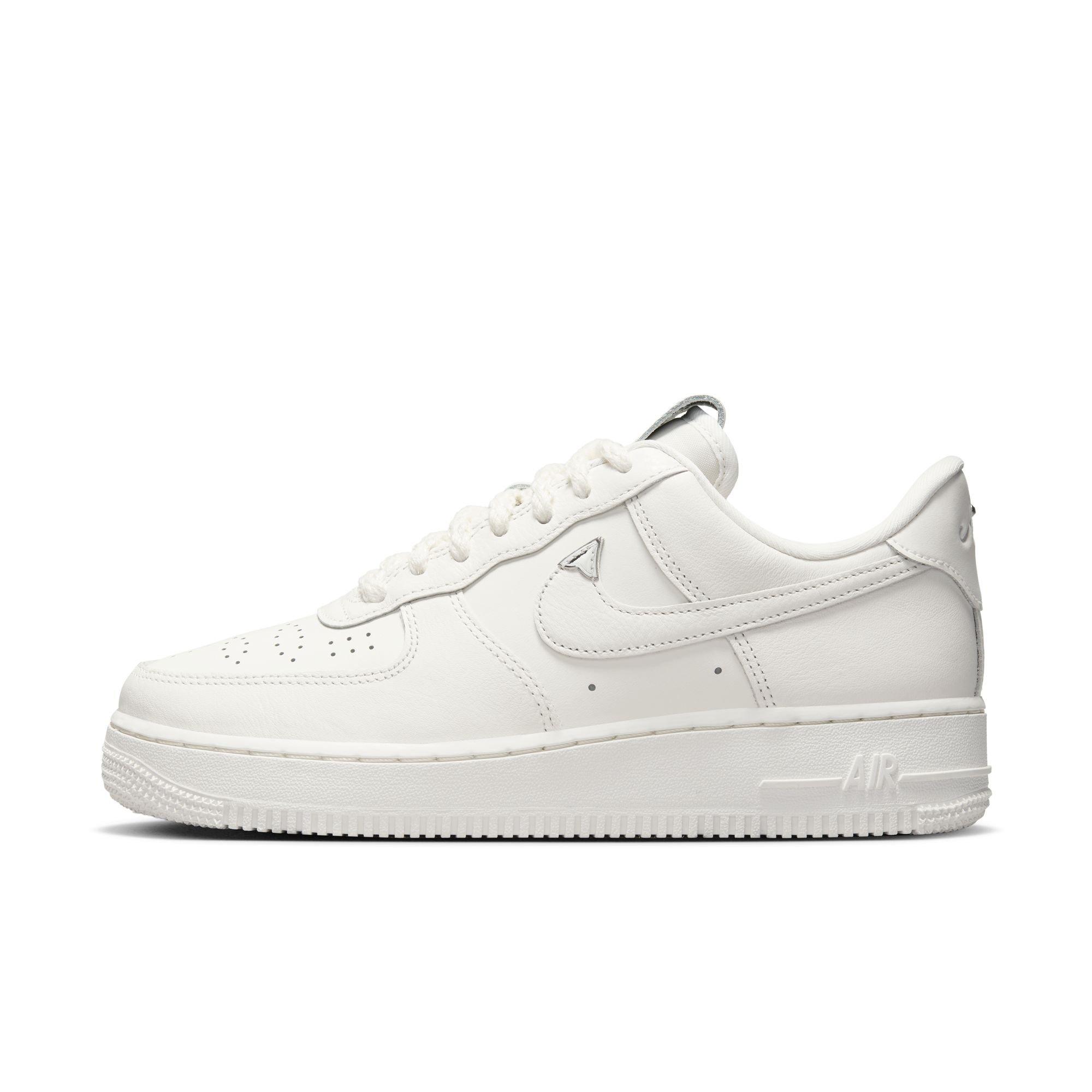 Nike Air Force 1 '07 LV8 Black/Silver Men's Shoe - Hibbett