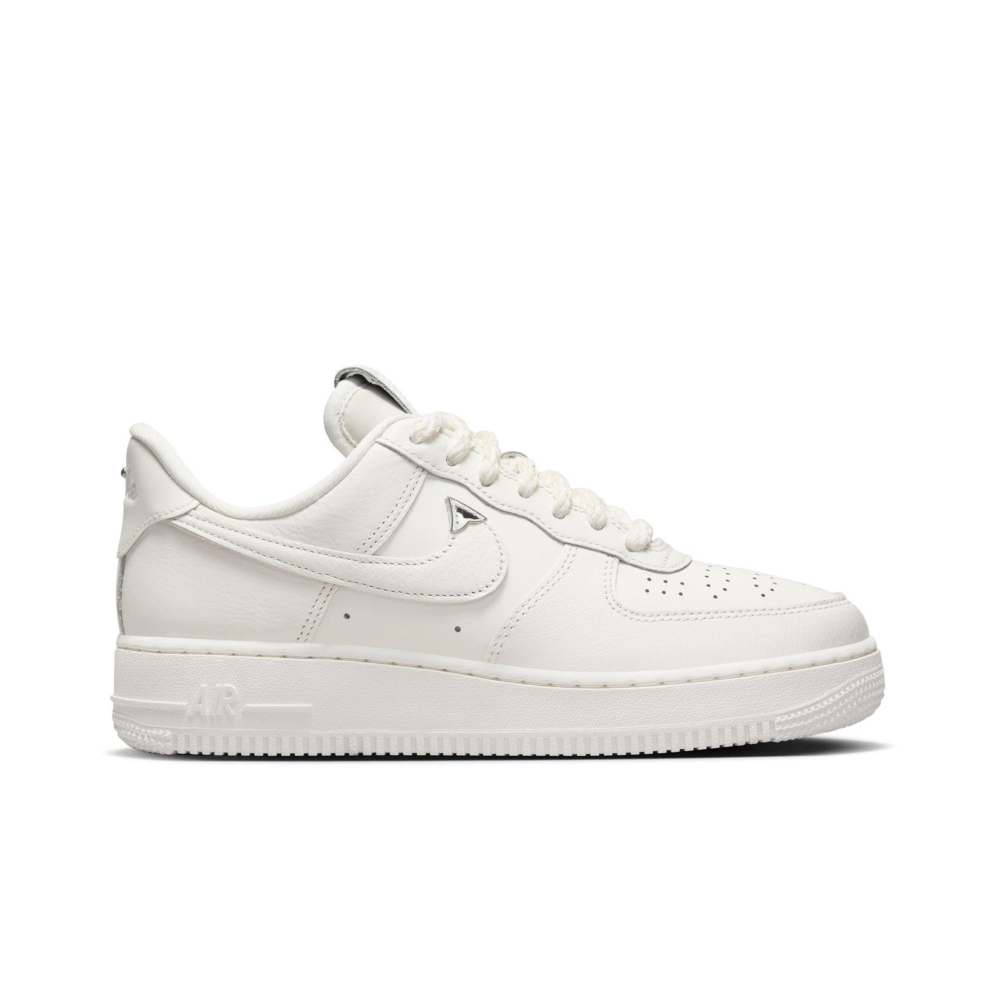 Nike Air Force 1 Low '07 LV8 White/Metallic Silver BRAND NEW Size 11