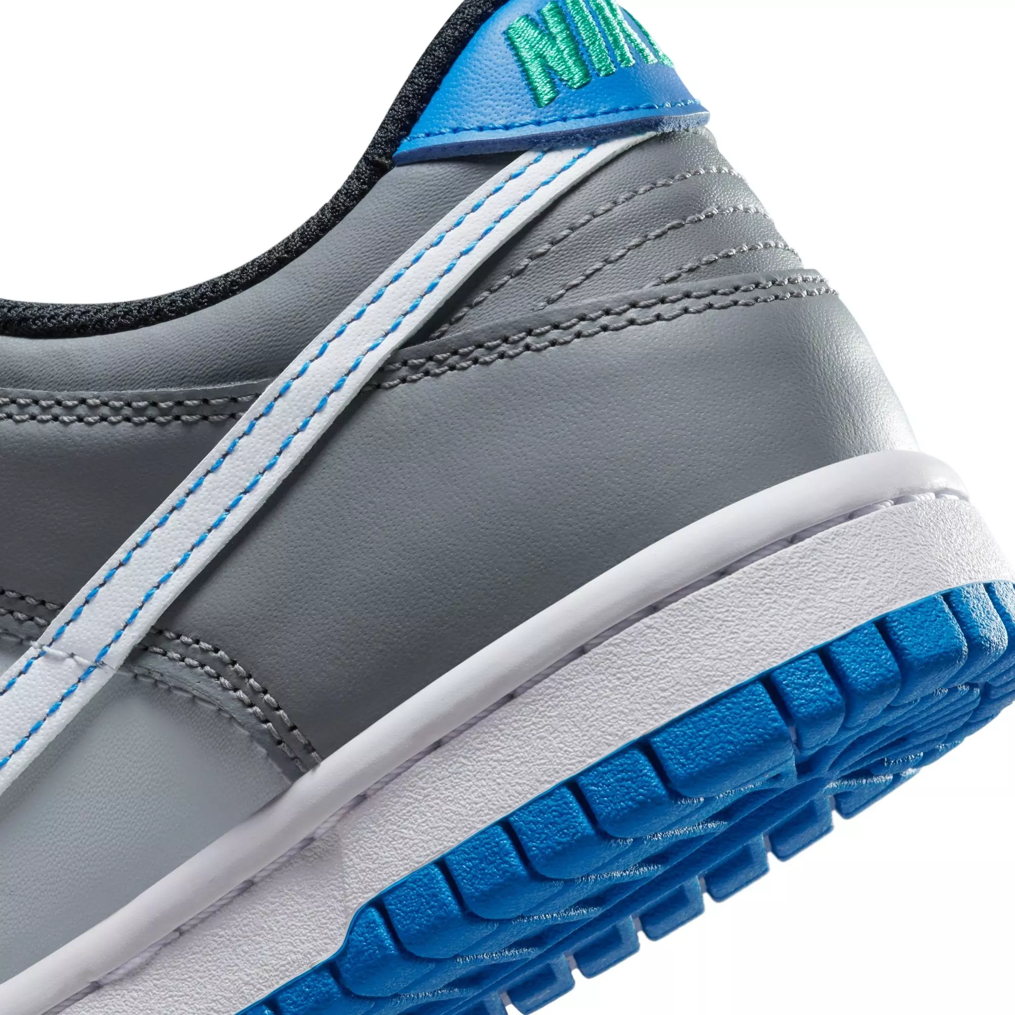 Nike Dunk Low "Pure Platinum/White/Cool Grey" Grade School Boys' Shoe - GREY/BLUE