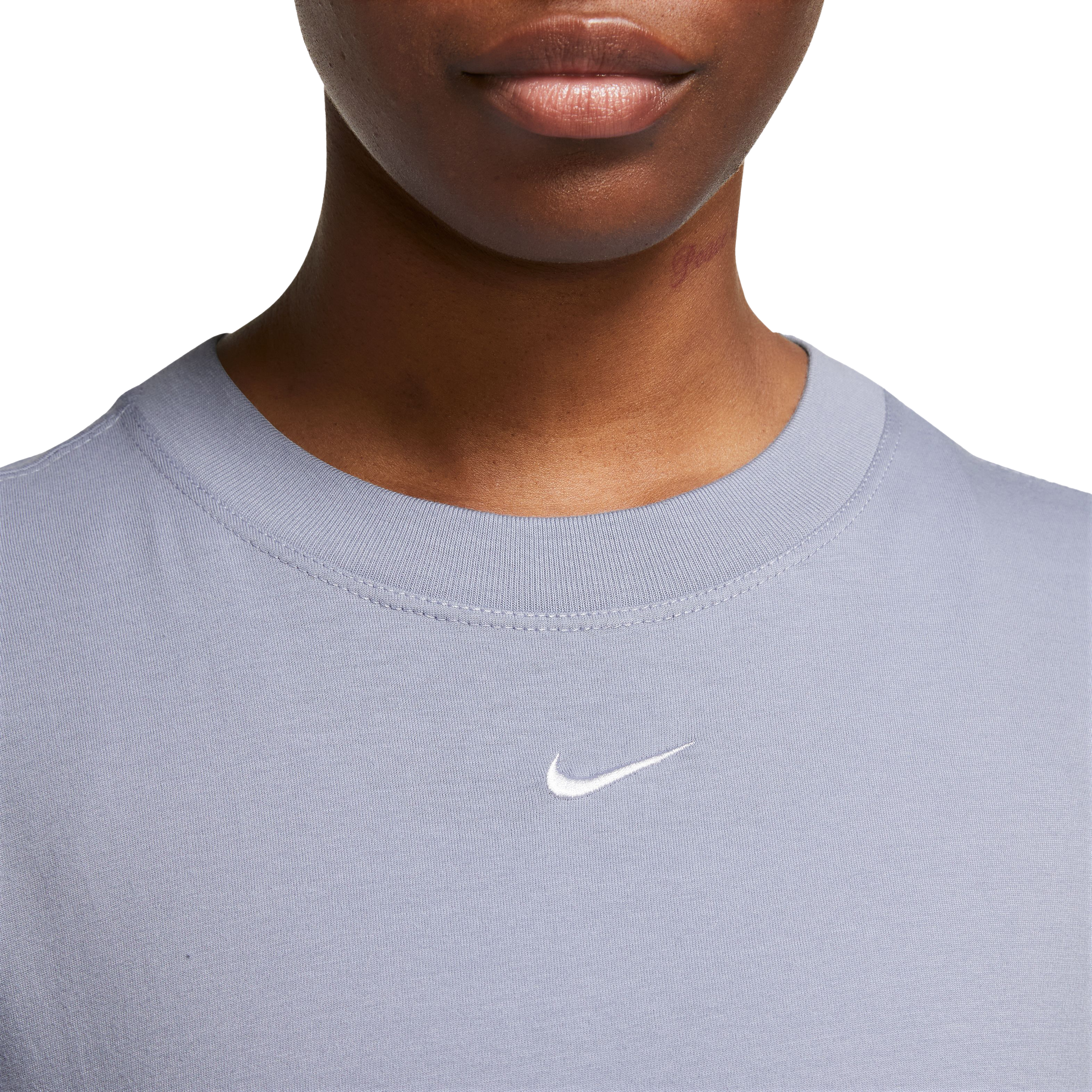 Nike Women's Sportswear Essentials Boyfriend Tee-Indigo - INDIGO Thumbnail View 3