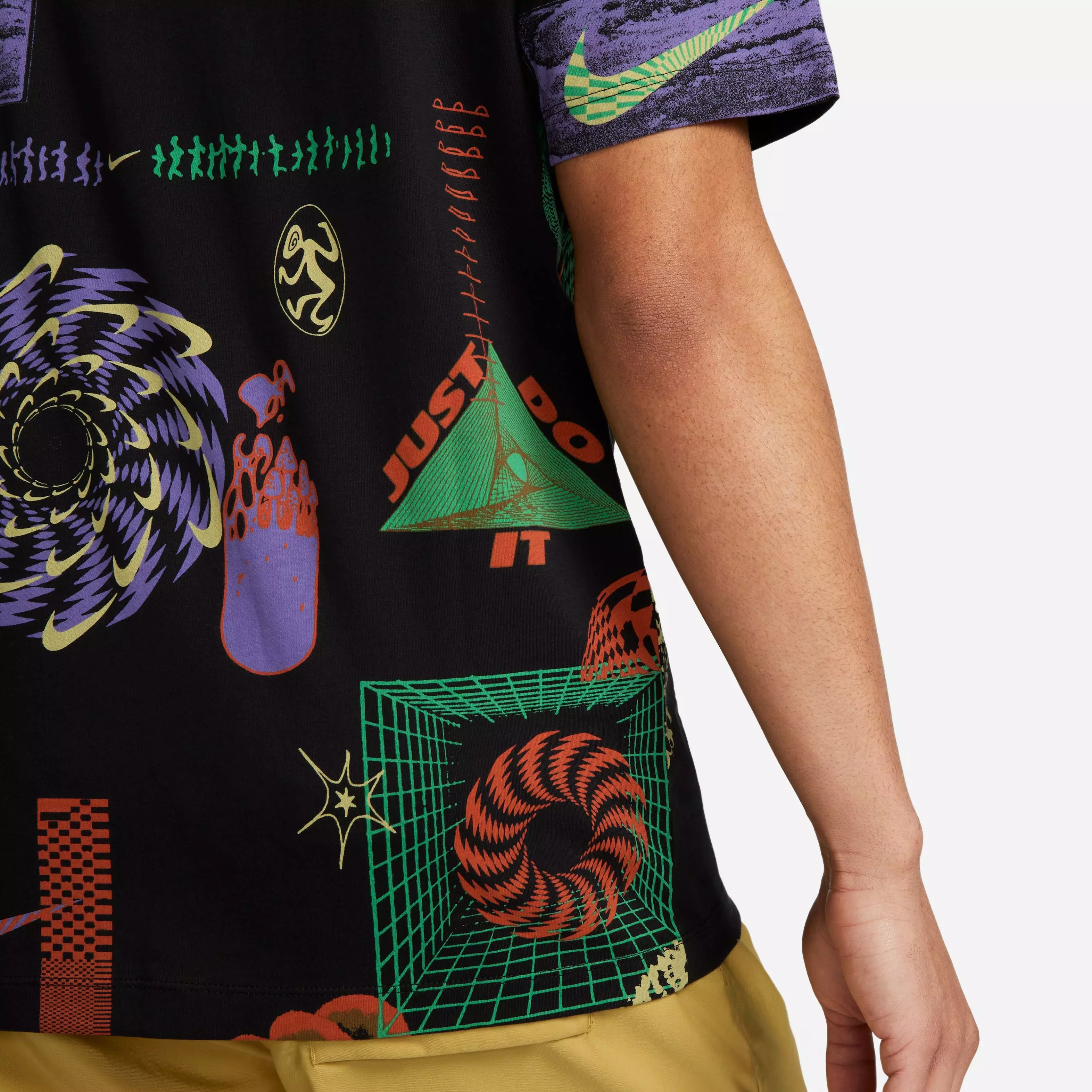 Nike Men's Sportswear Festival All Over Print Tee-Black - BLACK