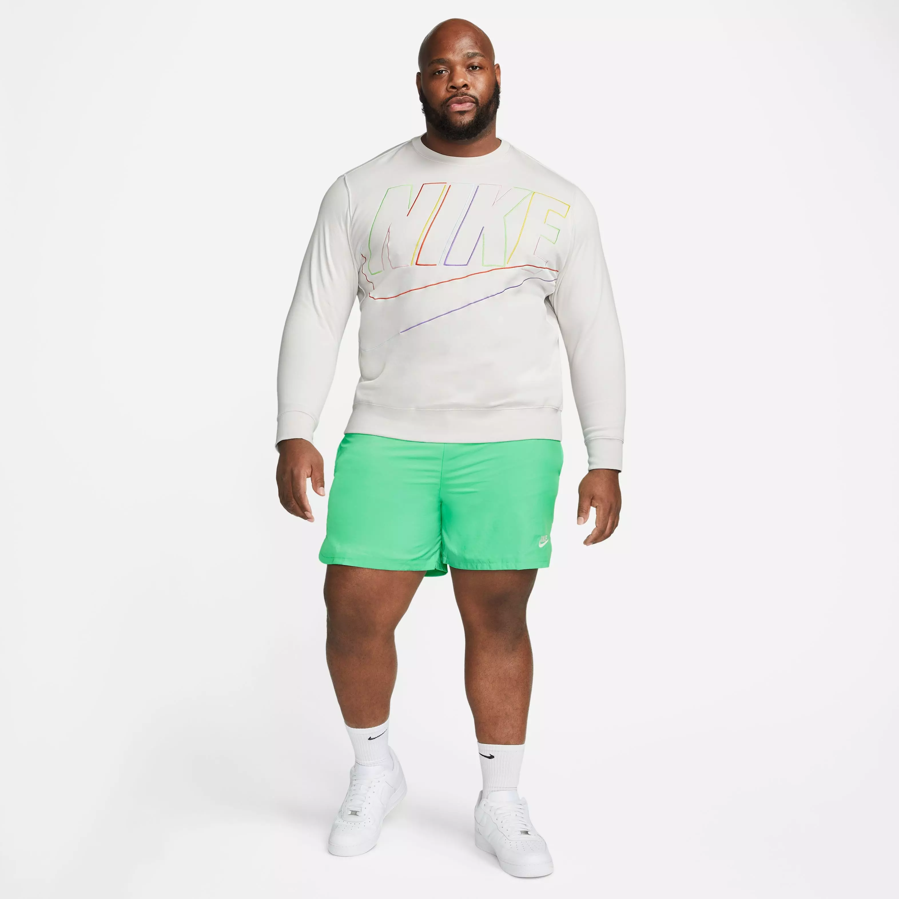 Nike Men's Sportswear Sport Essentials Woven Lined Flow Shorts-Green - GREEN