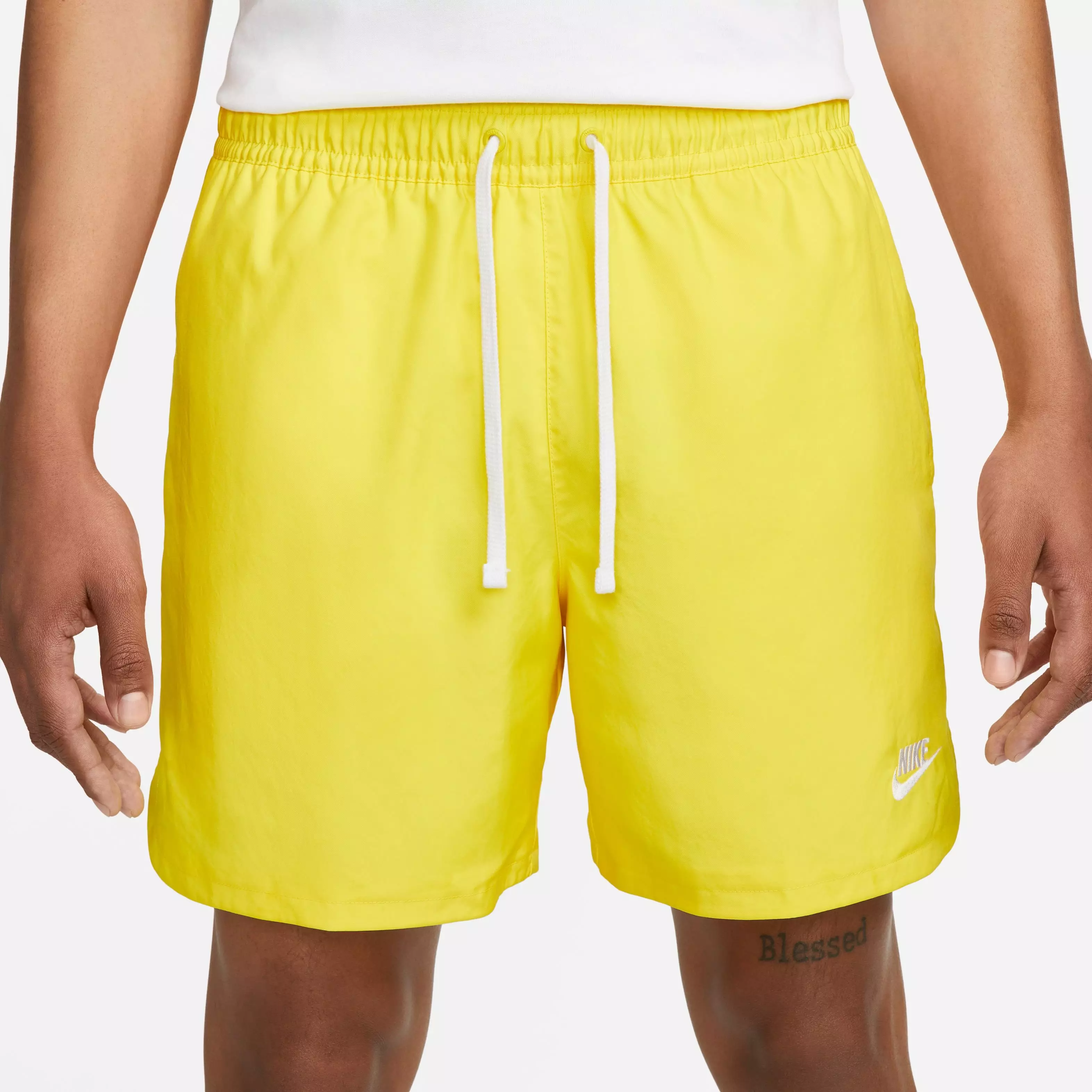 Nike Men's Sportswear Sport Essentials Woven Lined Flow Shorts-Yellow - YELLOW