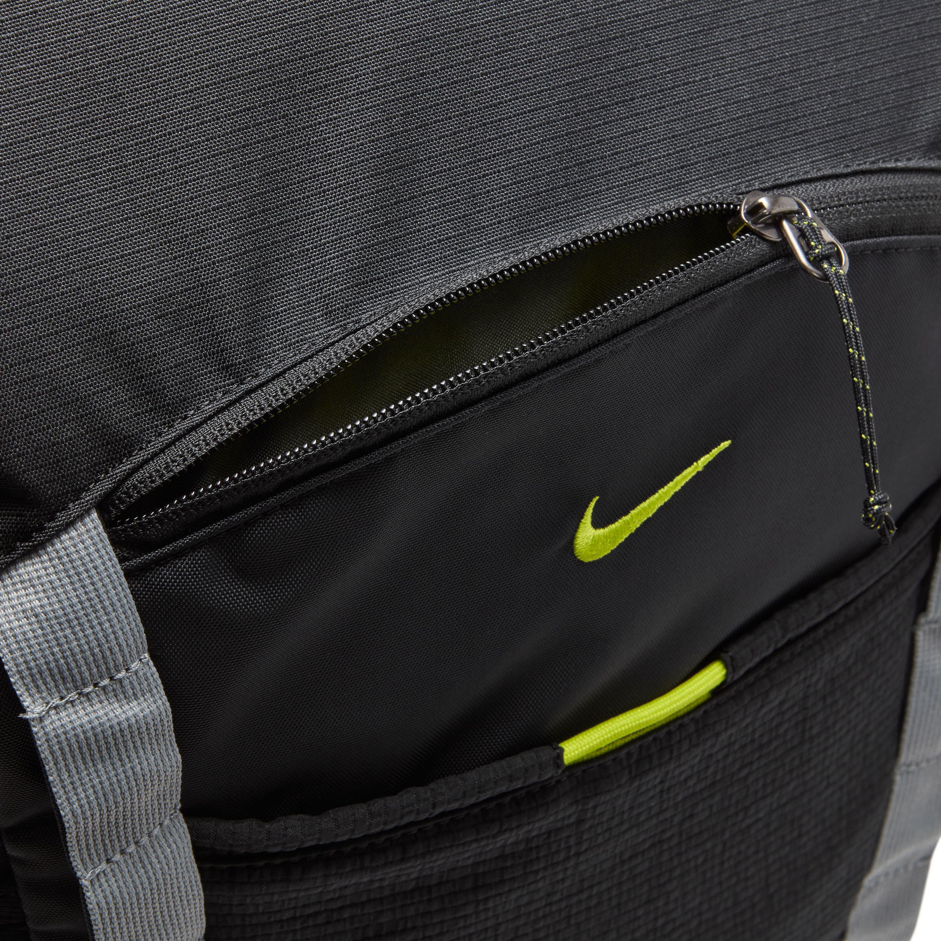 Nike vapor power outlet heathered training backpack