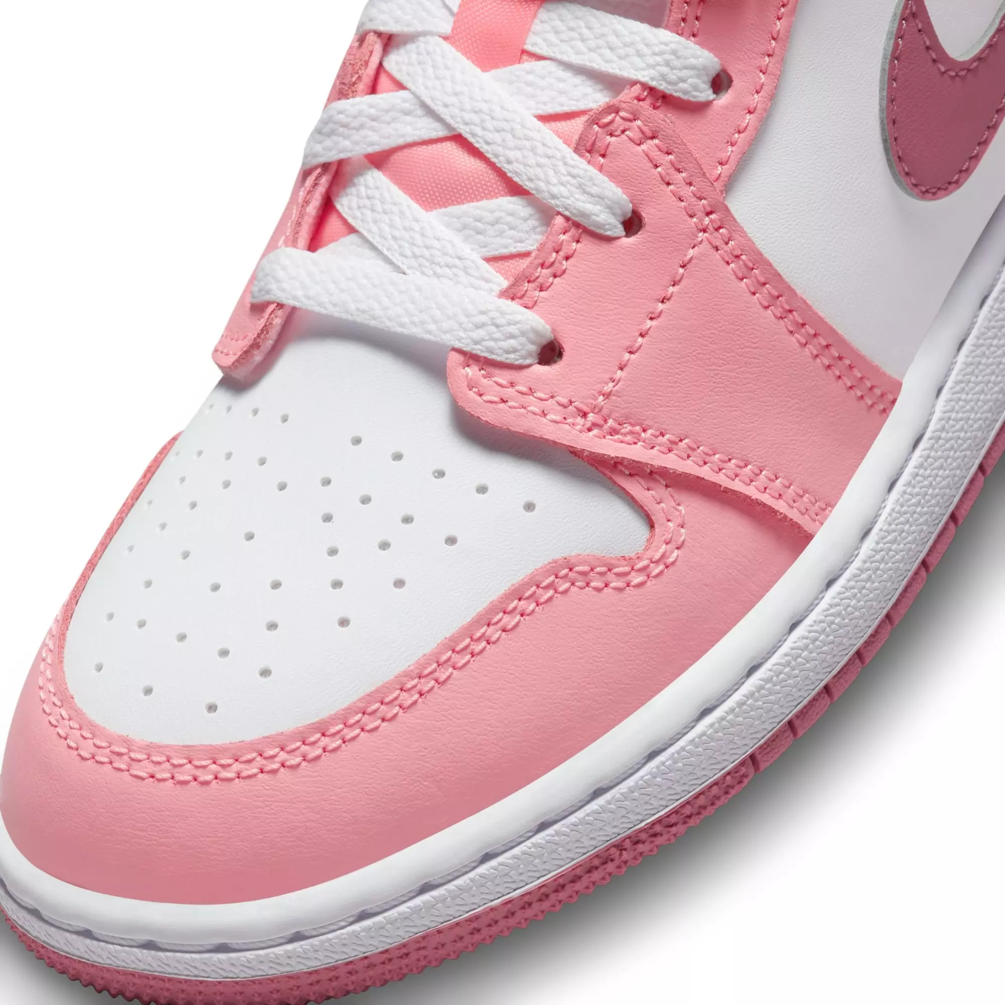Jordan 1 Mid "Coral Chalk/Desert Berry/White" Grade School Girls' Shoe - PINK/WHITE