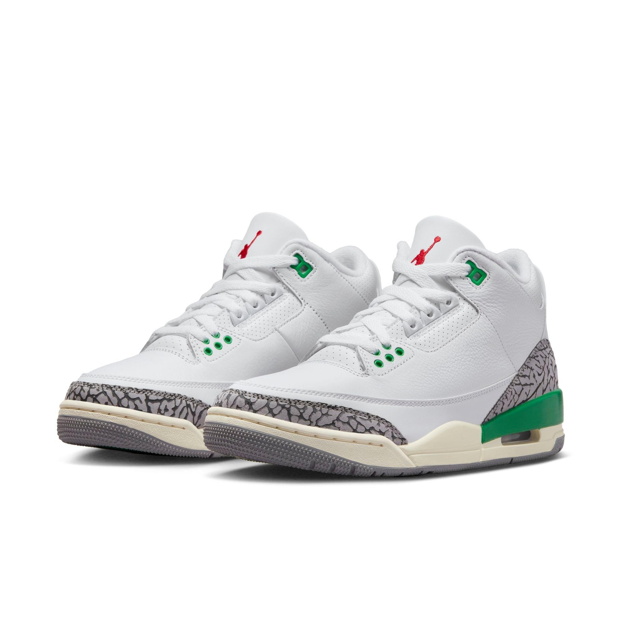 Jordan 3 Retro "Lucky Green" Women's Shoe - WHITE/VARSITY RED/LUCKY GREEN Thumbnail View 3