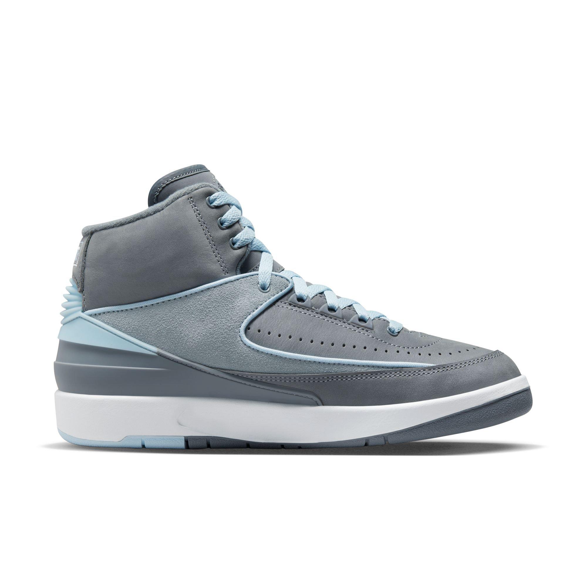 Jordan 2 Retro "Cool Grey" Women's Shoe - Cool Grey/Ice Blue/White Thumbnail View 2