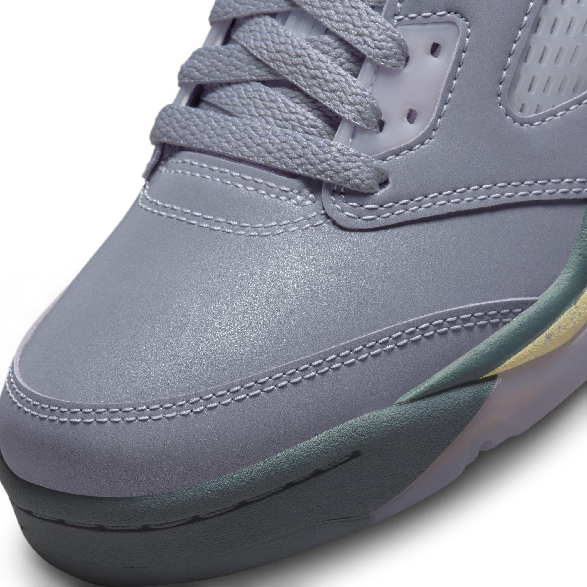 Jordan 5 Retro Low "Indigo Haze" Women's Shoe - Indigo Haze/Fire Red/Metallic Silver Thumbnail View 3