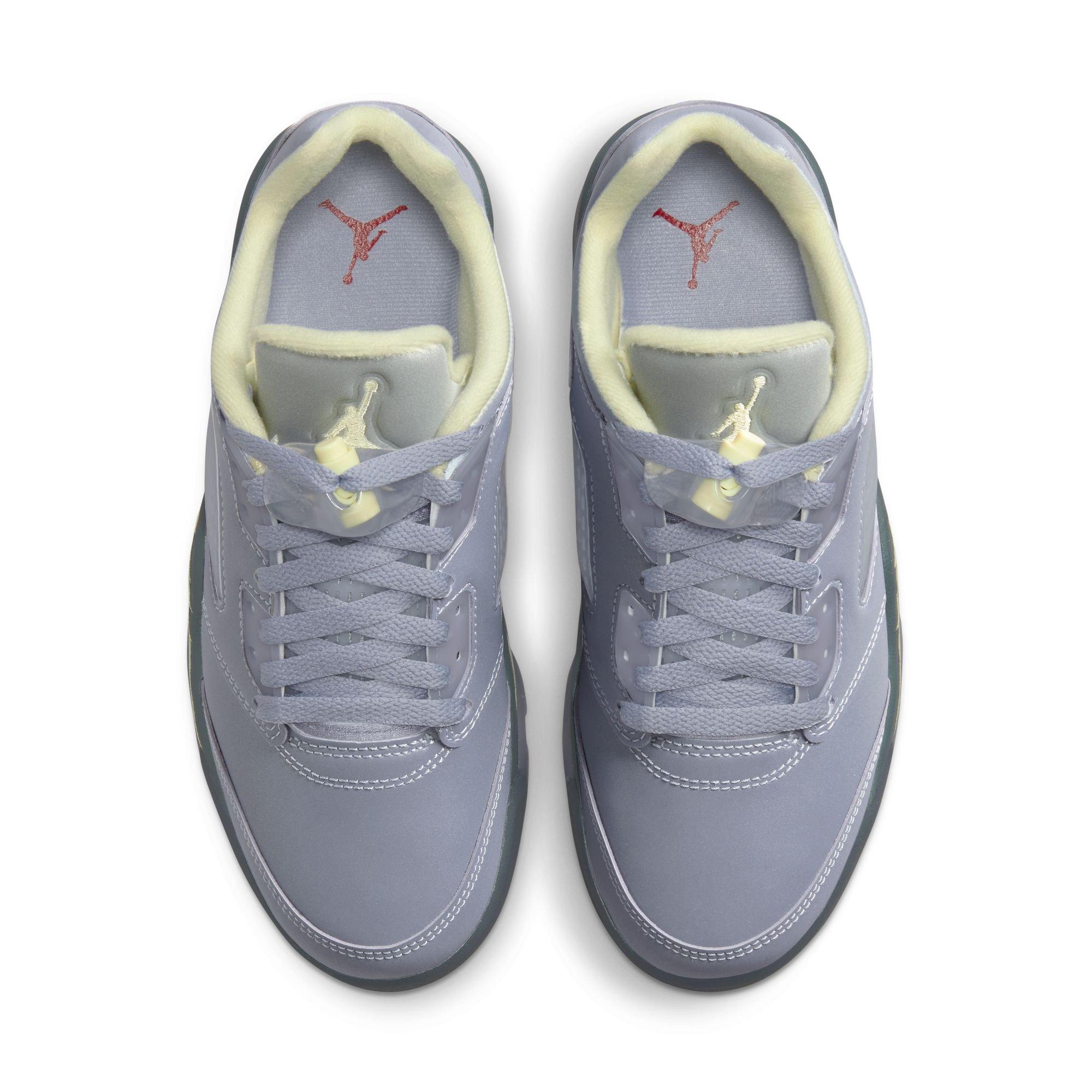 Jordan 5 Retro Low "Indigo Haze" Women's Shoe - Indigo Haze/Fire Red/Metallic Silver Thumbnail View 12