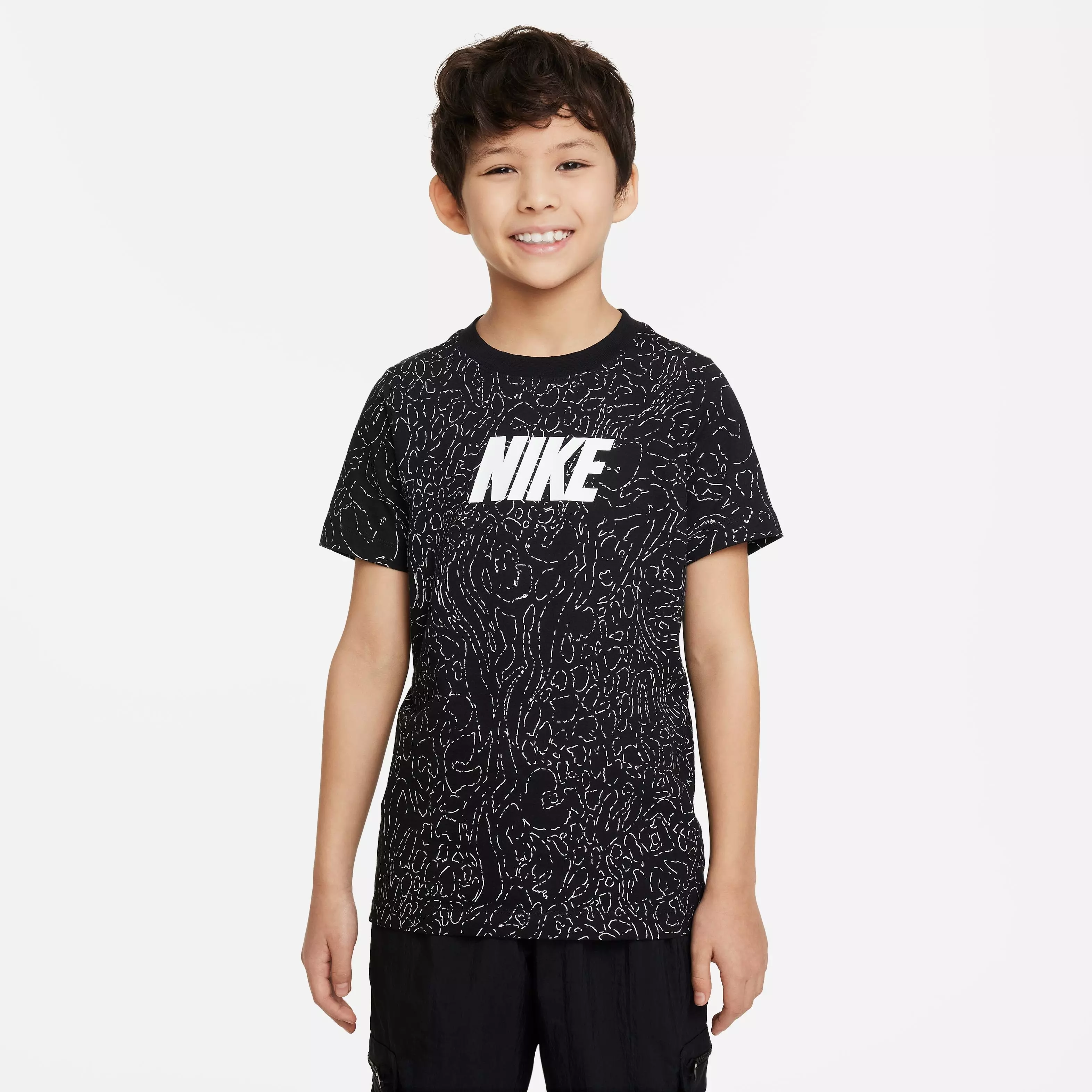 Nike Big Boys' Sportswear Club Season All Over Print Tee-Black - BLACK