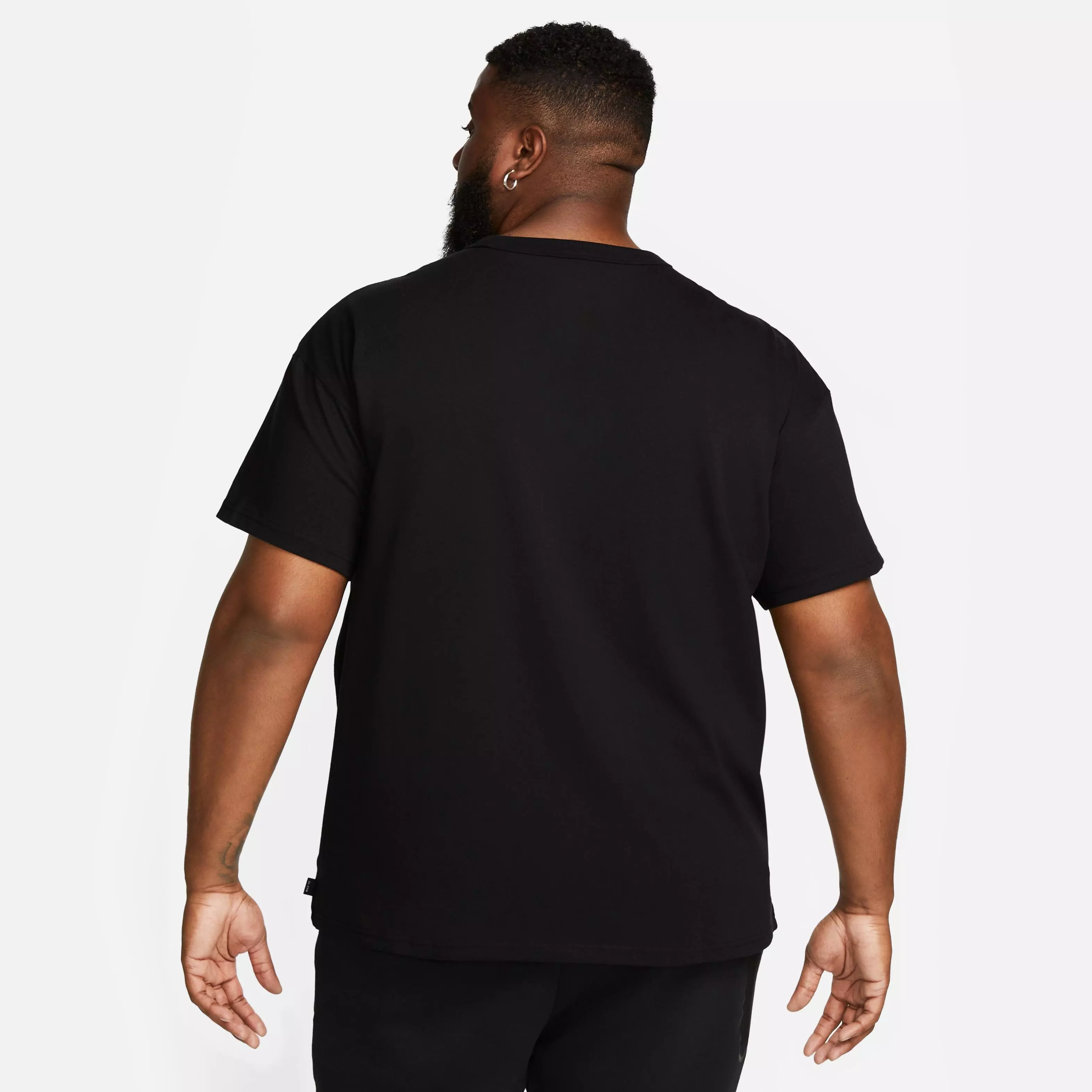 Nike Men's Sportswear Premium Essentials Tee-Black - BLACK