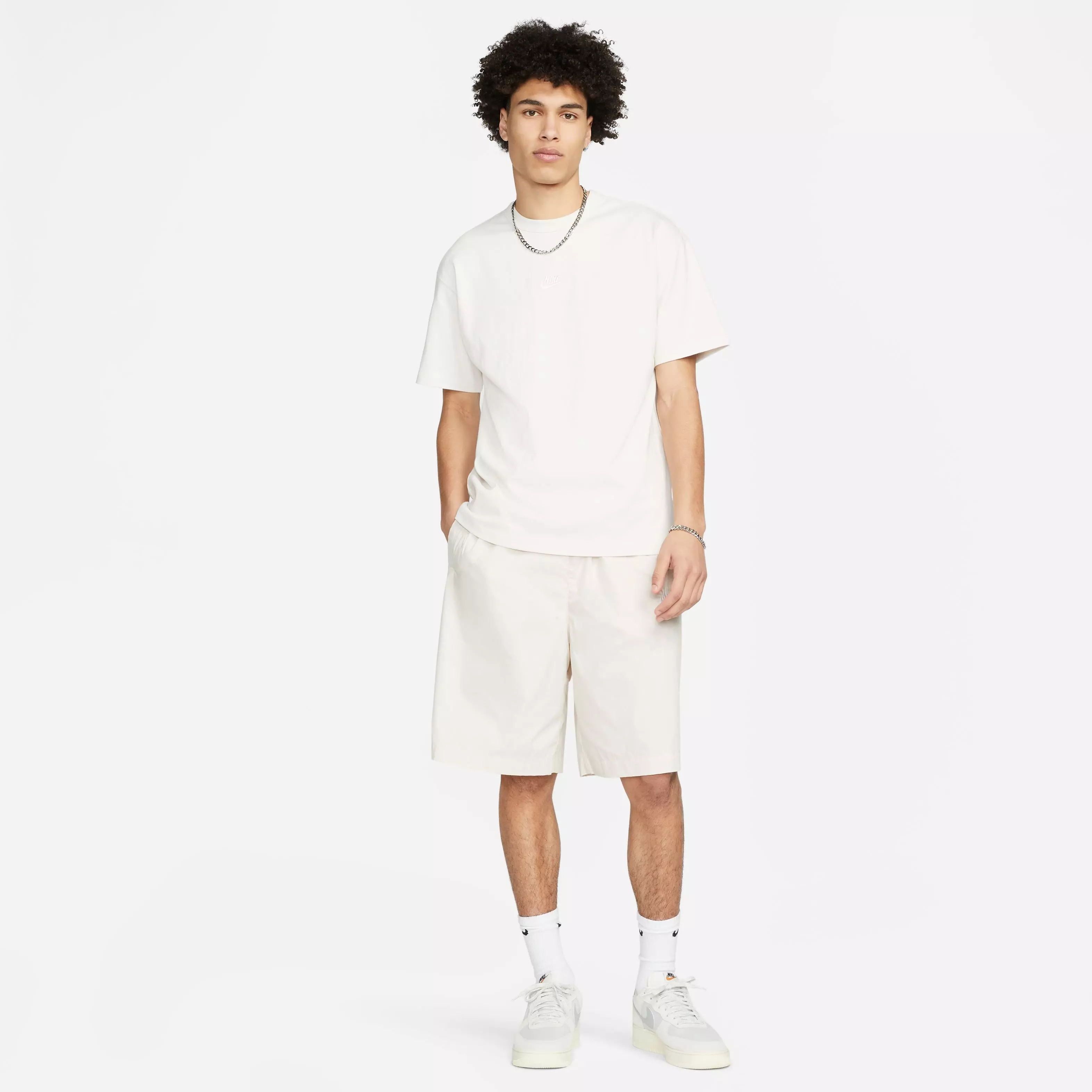 Nike Men's Sportswear Premium Essentials Tee-White - WHITE