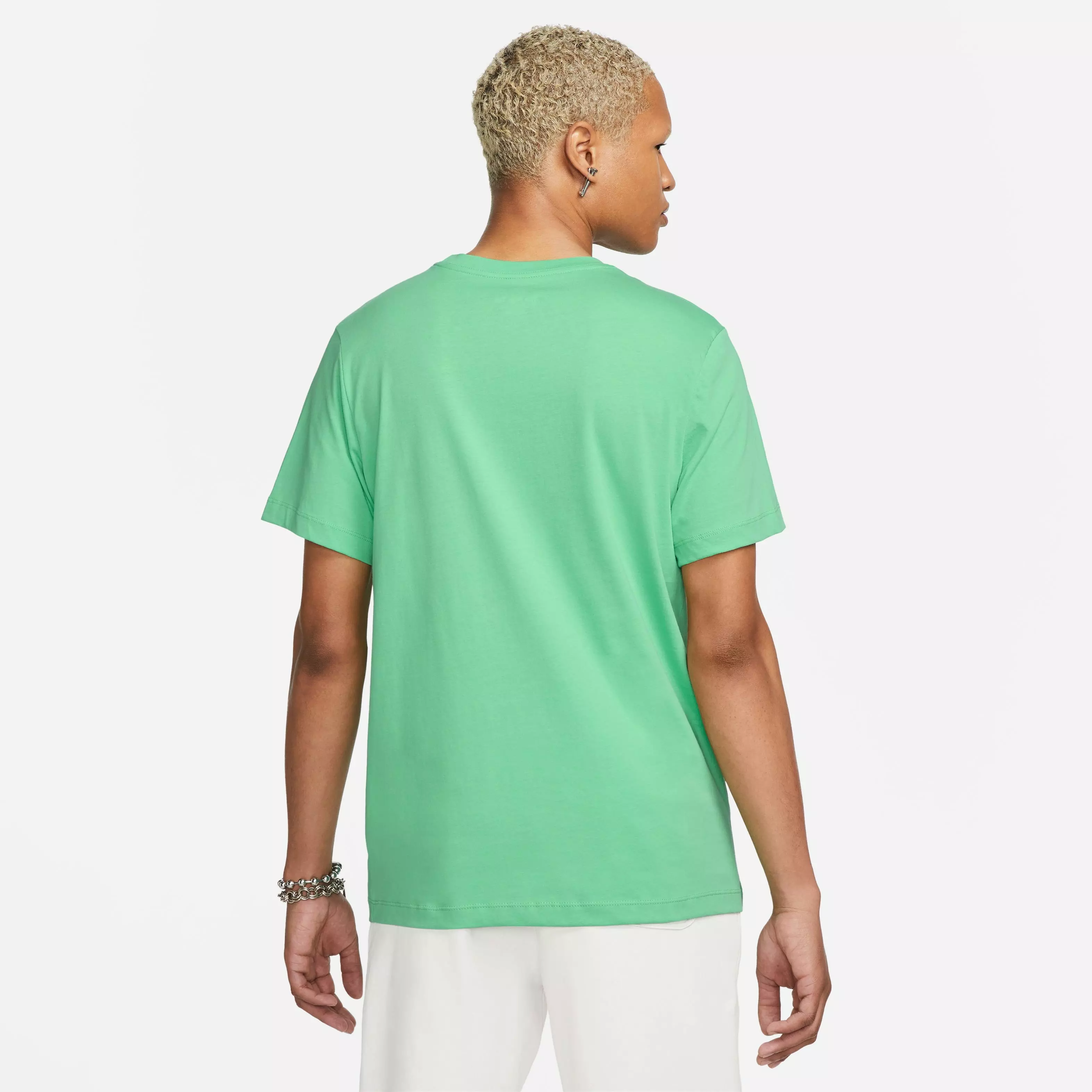Nike Men's Sportswear Center Chest Logo Tee-Green - GREEN