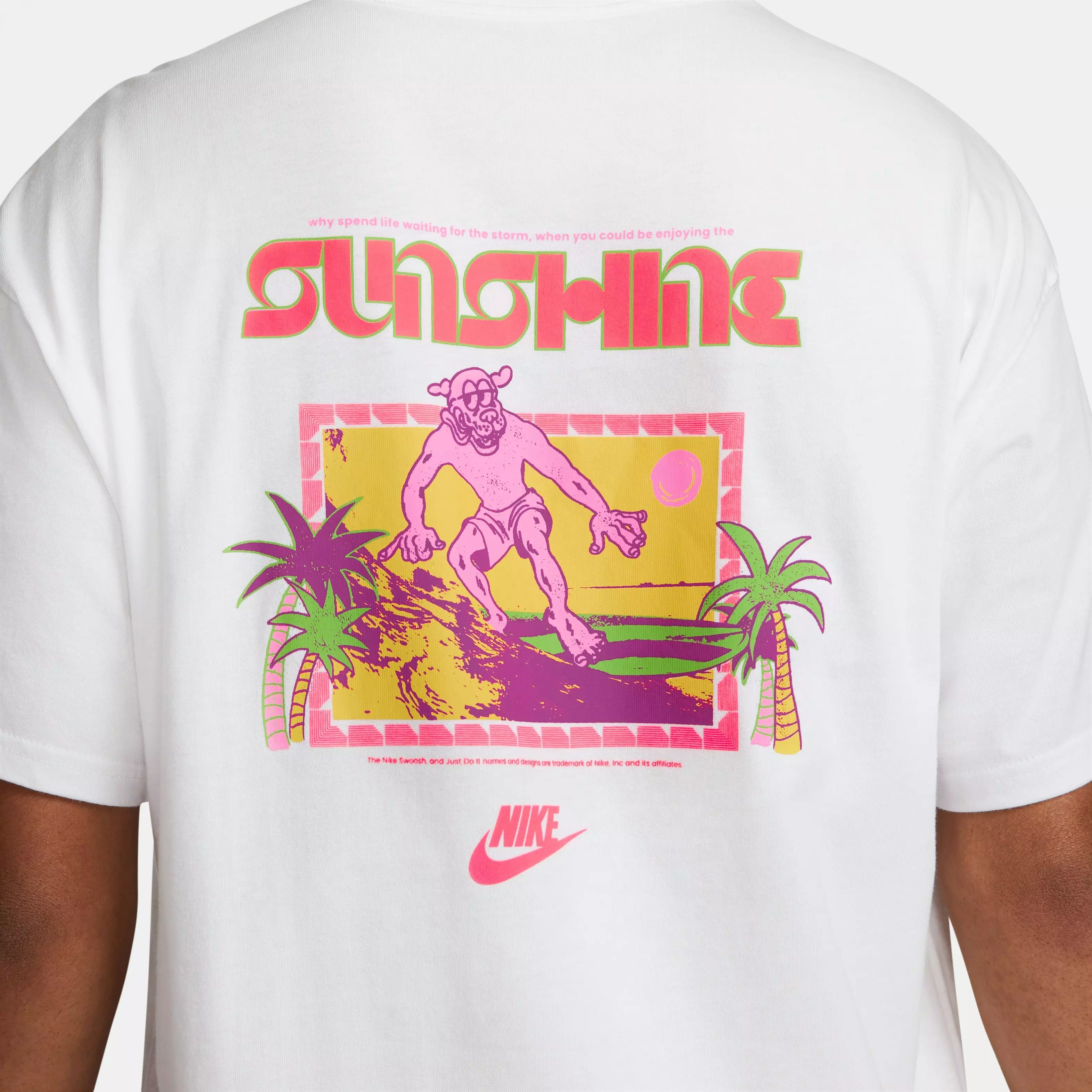 Nike Men's Sportswear Beach Party Surf Tee-White - WHITE