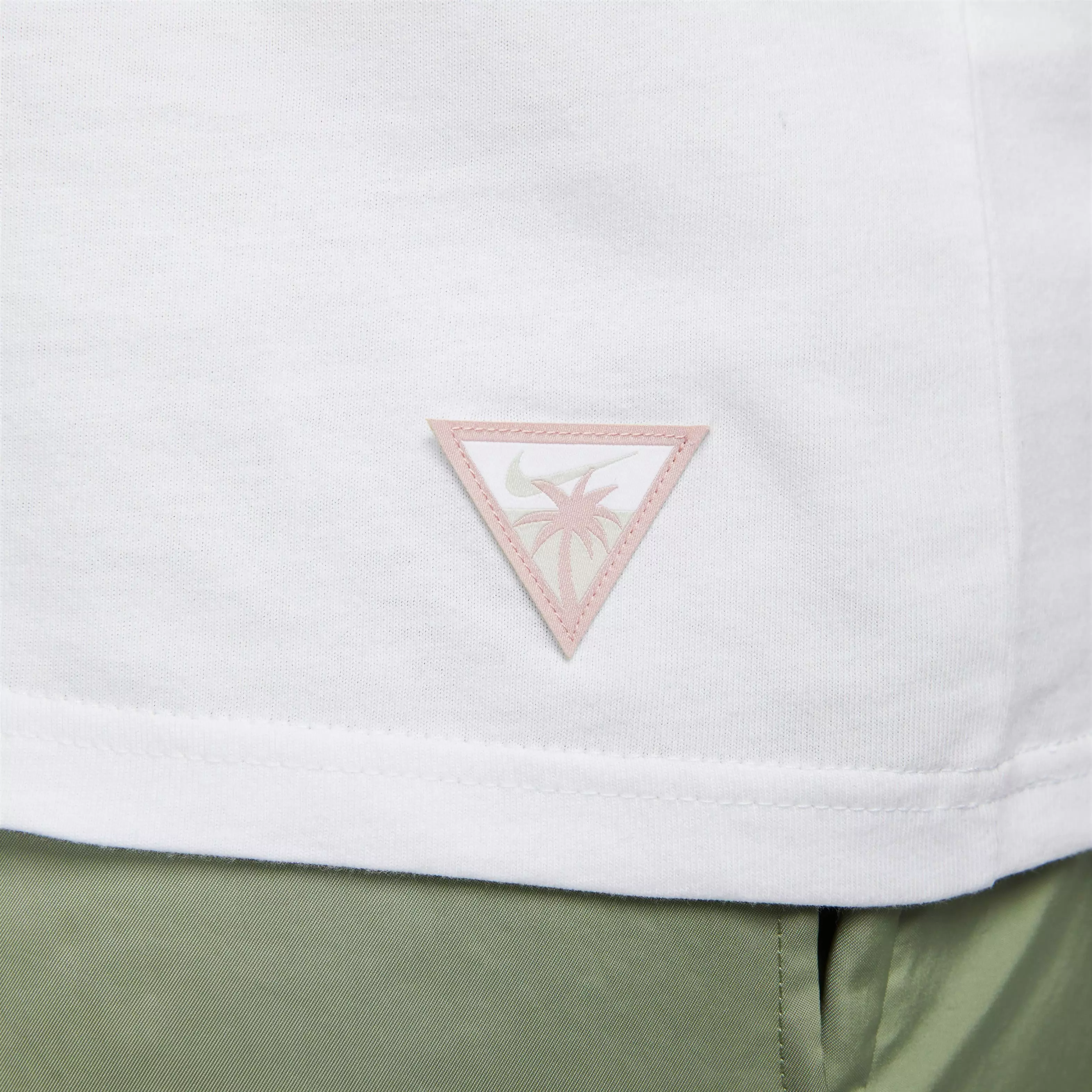 Nike Men's Sportswear Beach Party Surf Tee-White - WHITE