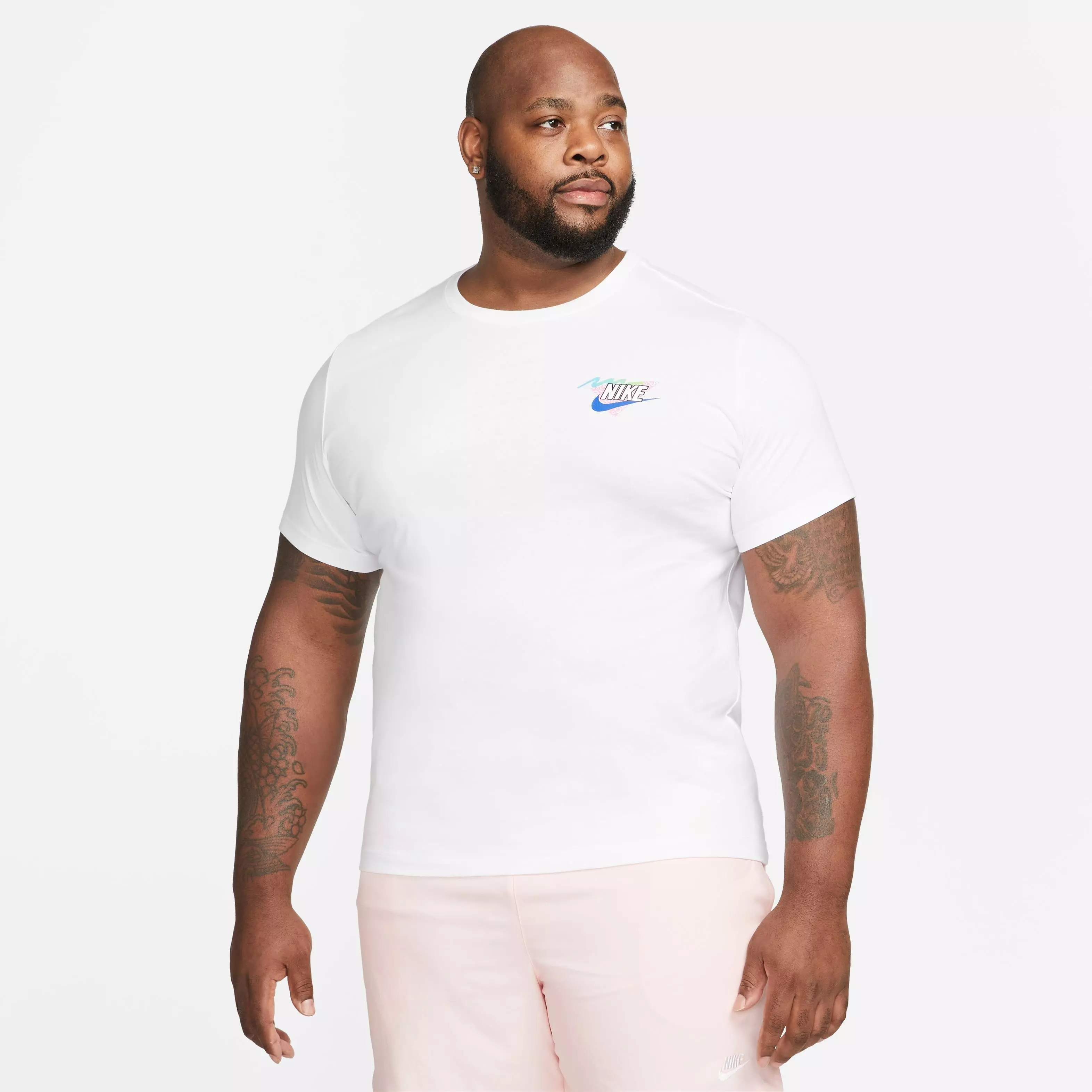Nike Men's Sportswear Beach Pug Tee-White - WHITE