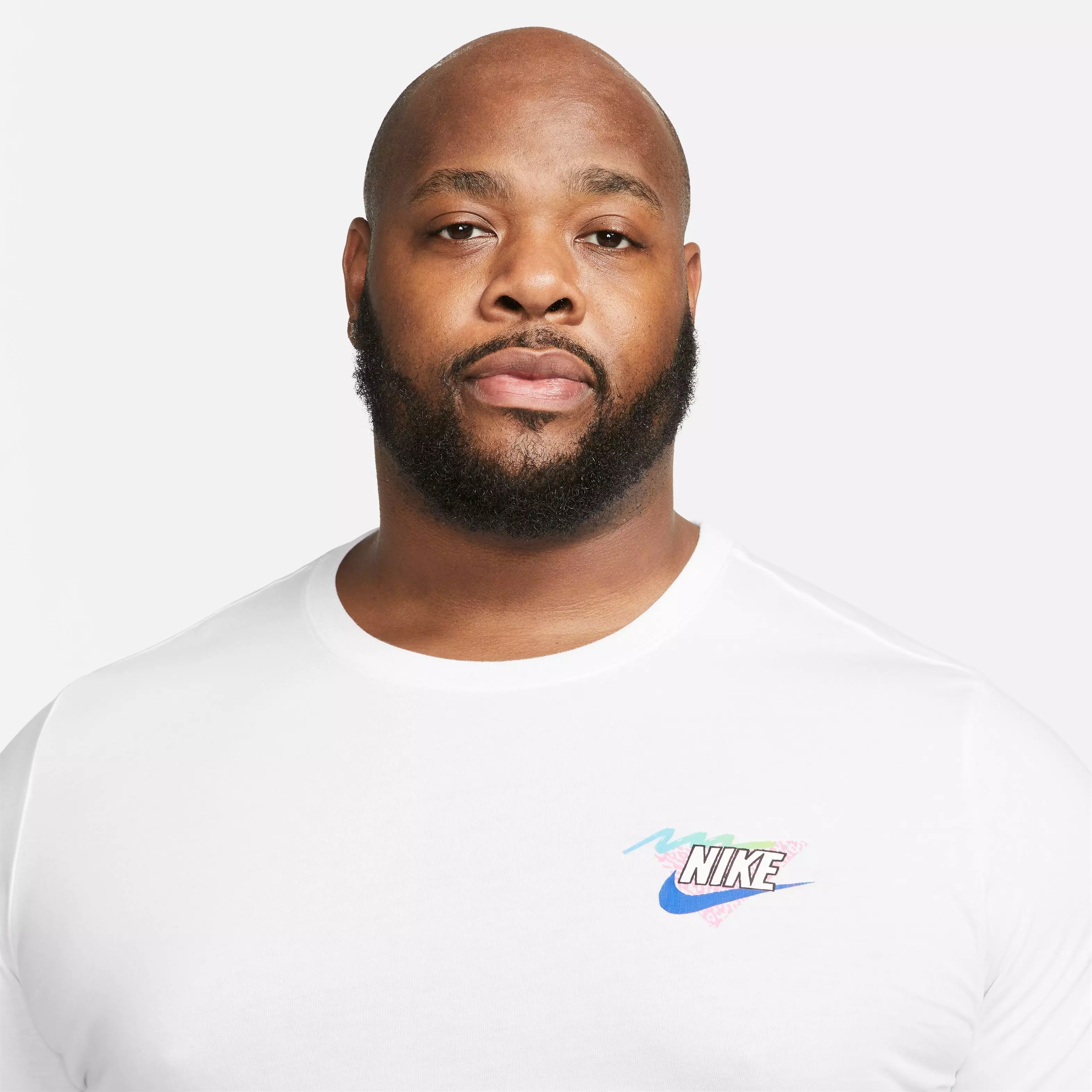 Nike Men's Sportswear Beach Pug Tee-White - WHITE