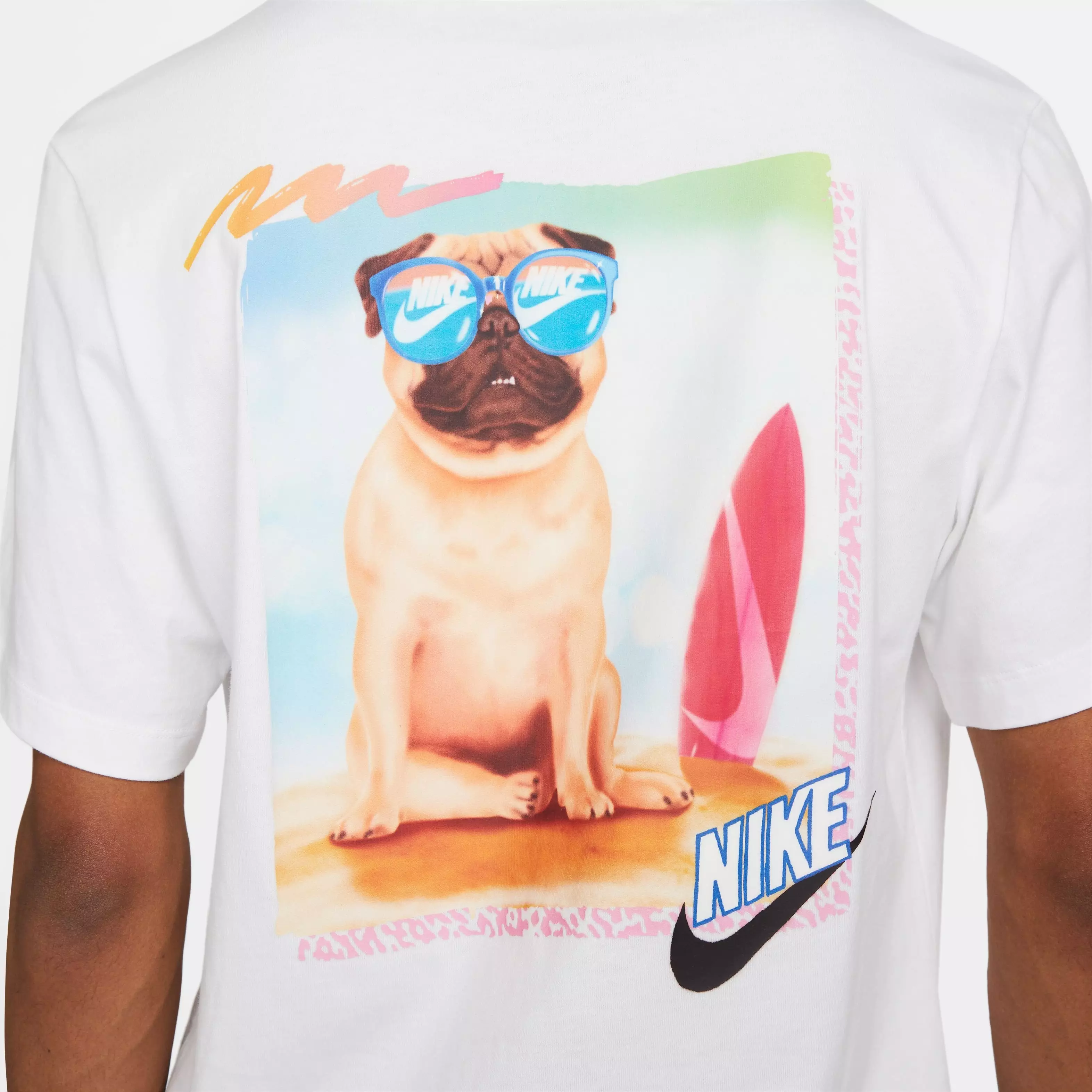 Nike Men's Sportswear Beach Pug Tee-White - WHITE